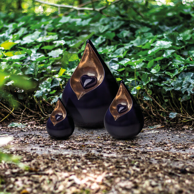 Keramische medium urn Celest – wit & bruinrood