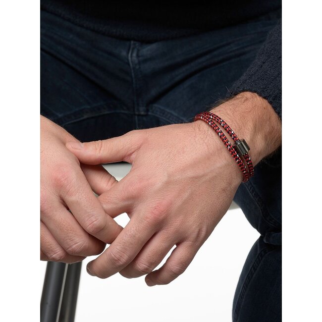 Koord herenarmband rood & zwart met zwarte edelstalen ashouder