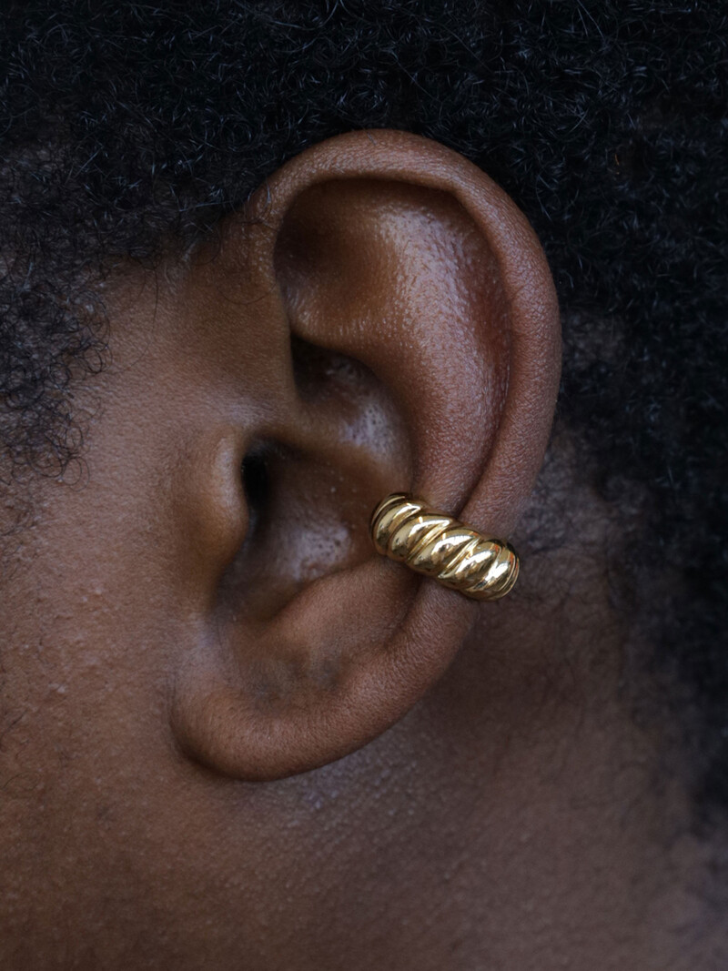 T.I.T.S. CROISSANT EAR CUFF GOUD