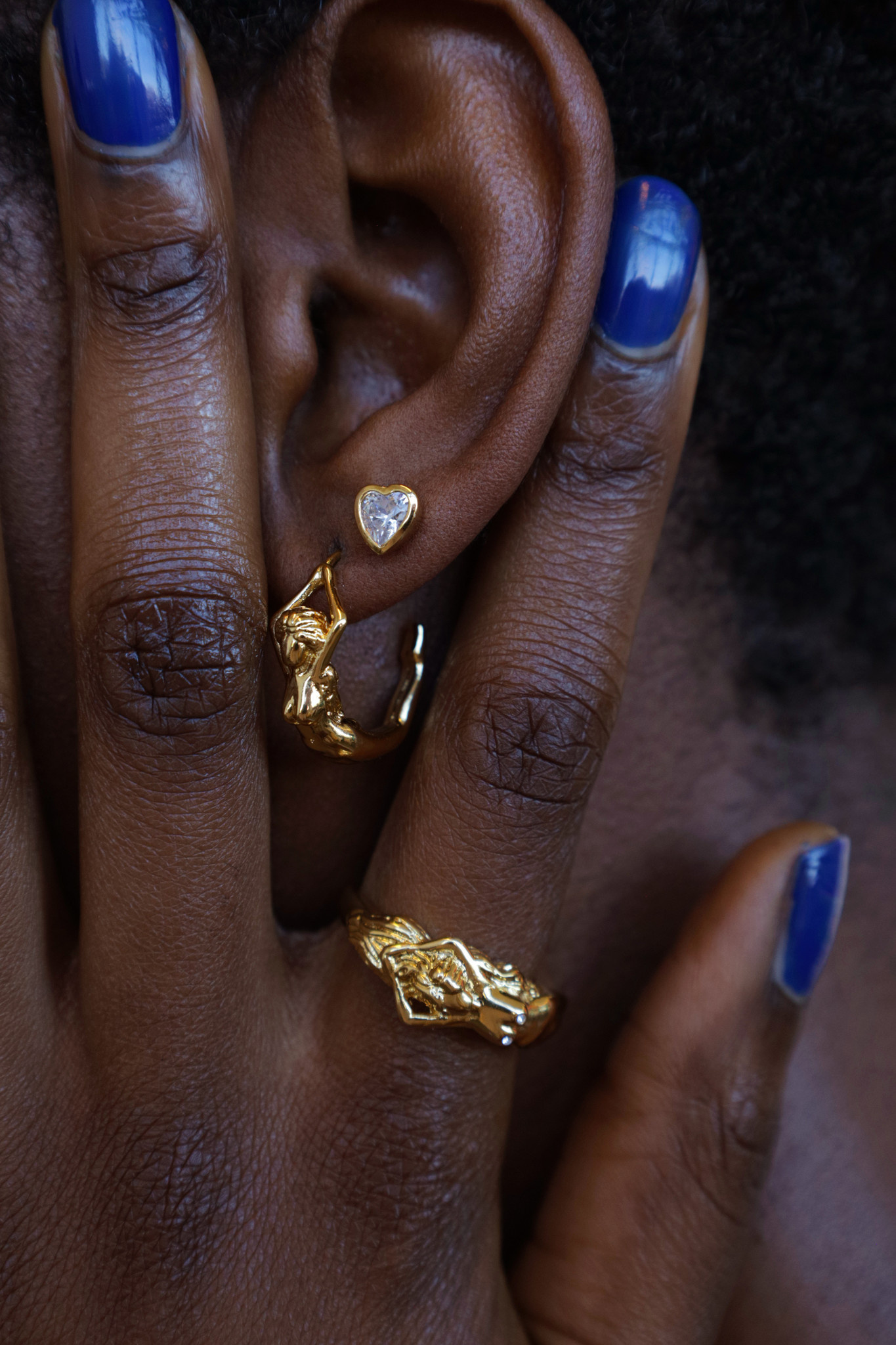 T.I.T.S. BODY HOOP OORBEL GOUD