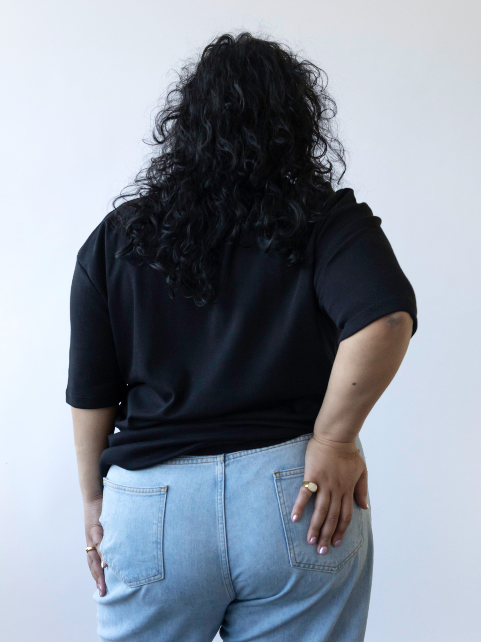 T.I.T.S. TITS LOGO T-SHIRT