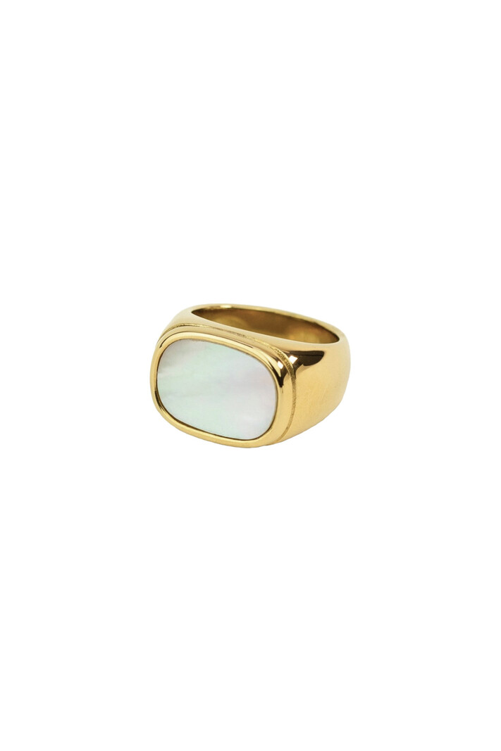 T.I.T.S. MOTHER OF PEARL RING GOLD