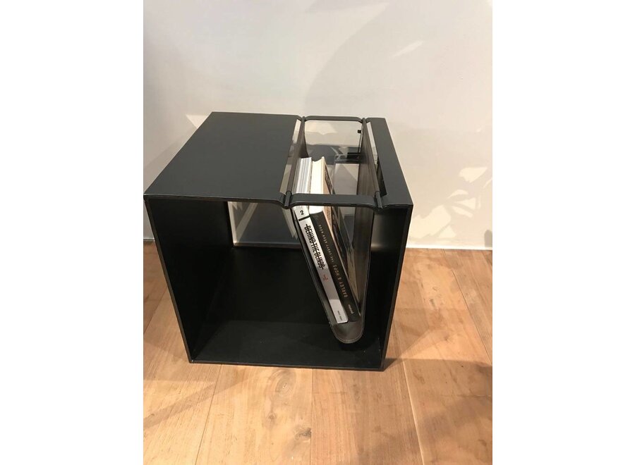 Magazine rack 'Chronicle'