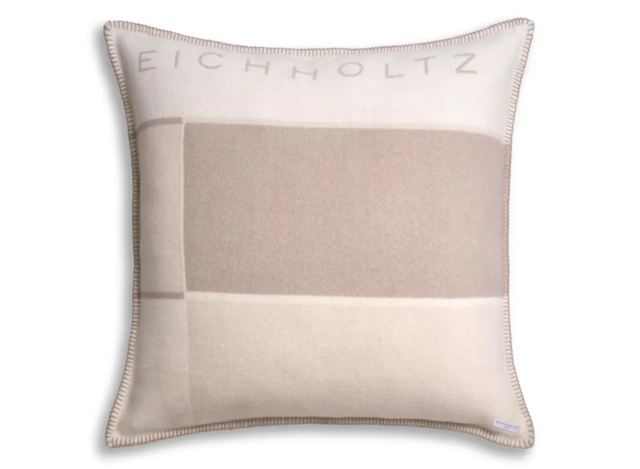 Pillow Thana - L