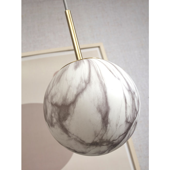 Hanglamp glas/ijzer Carrara bol dia. 28x42cm wit marmerprint/goud, L