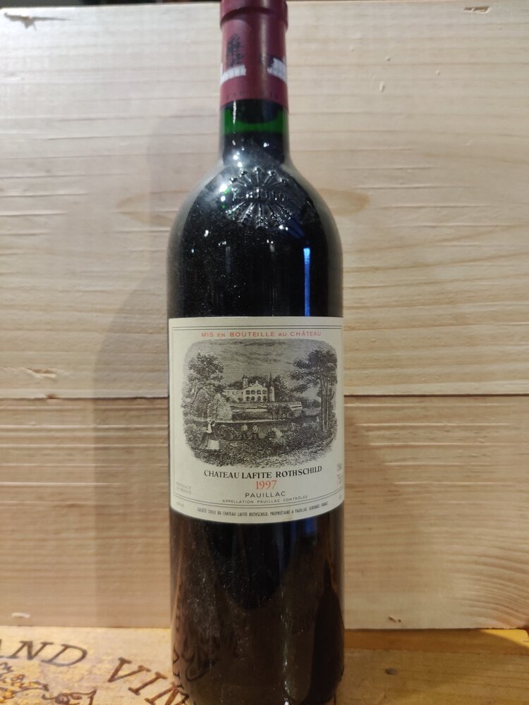 1997 Château Lafite Rothschild Pauillac (Premier Grand Cru Classé)