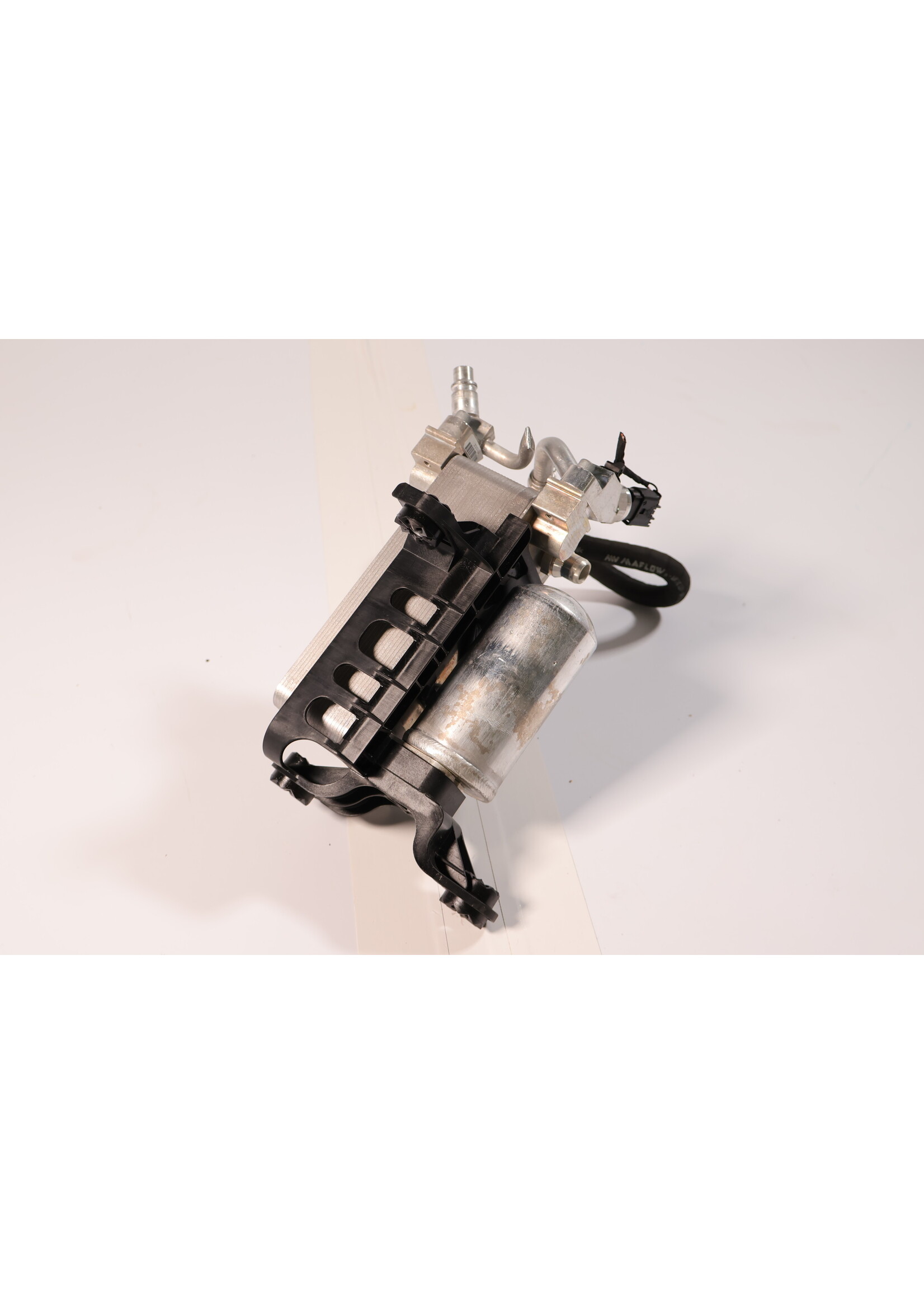 BMW BMW 4 Serie I4 G26 I3 G28 condensor kondensator 8685513 9476767