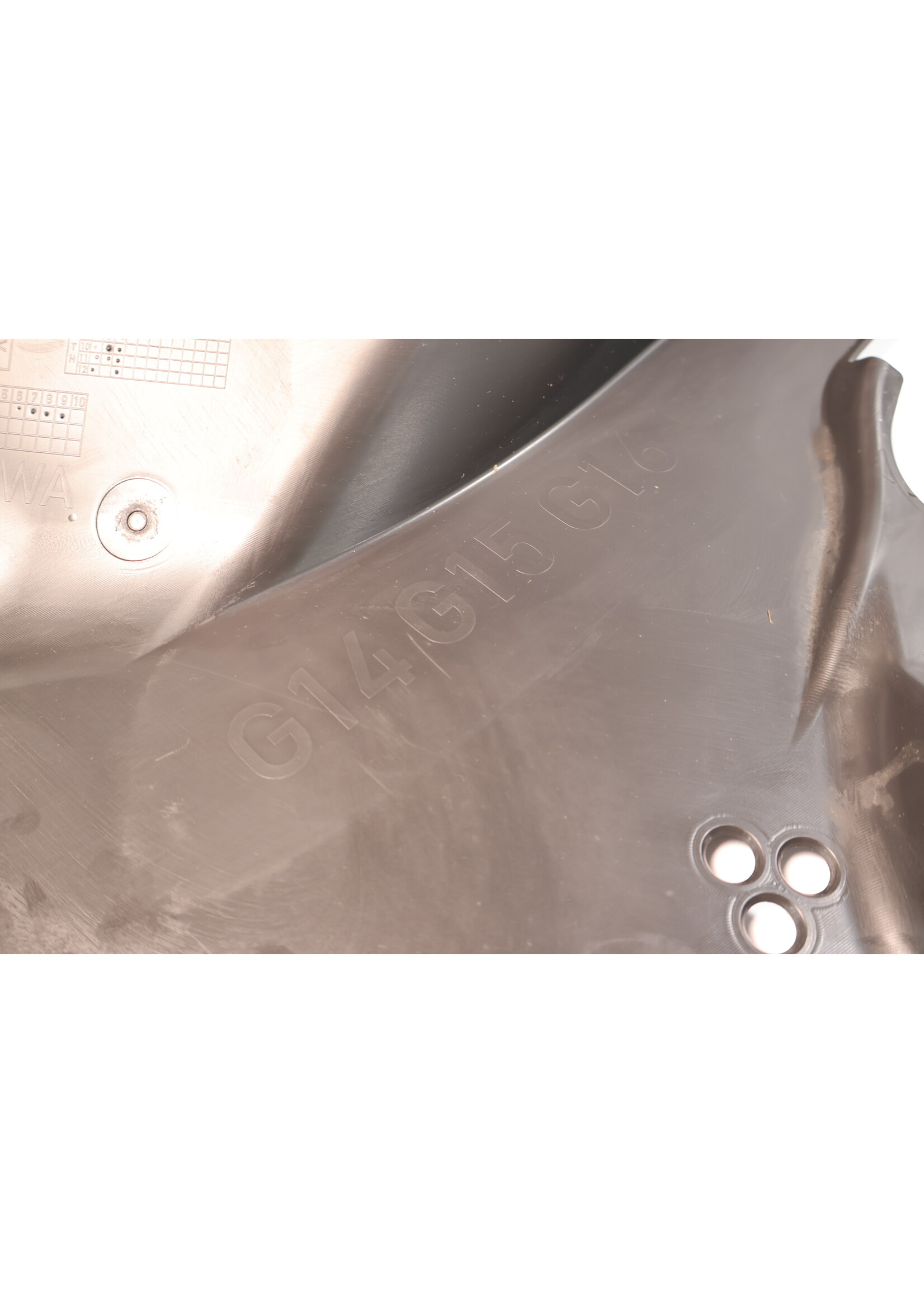 BMW BMW 8er G14 G15 G16 Radlaufabdeckung links vorne hinten Teil 51717423771 74850613