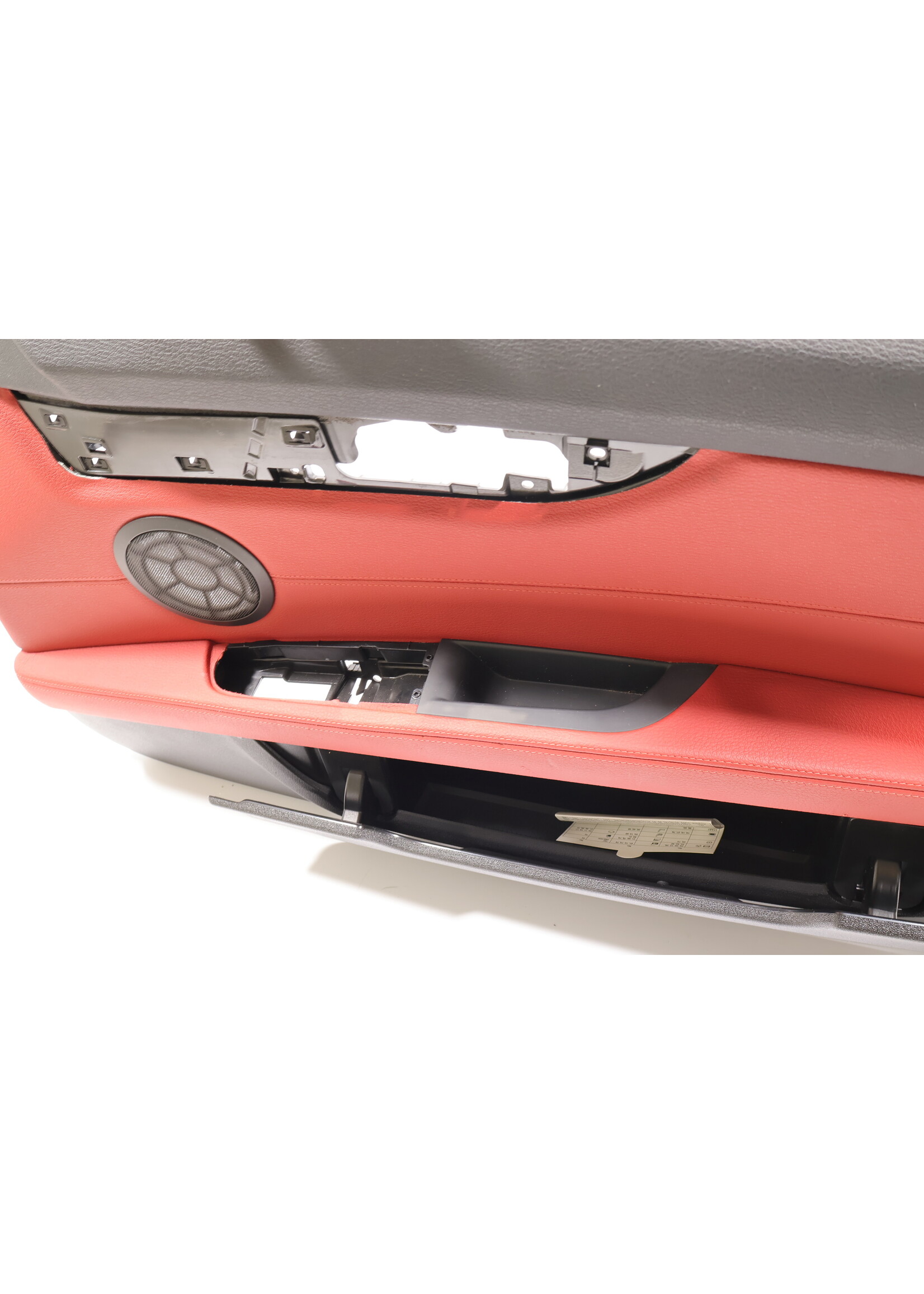BMW BMW Z4 E89 Türverkleidung rot/schwarzes Leder rechts (RHD)