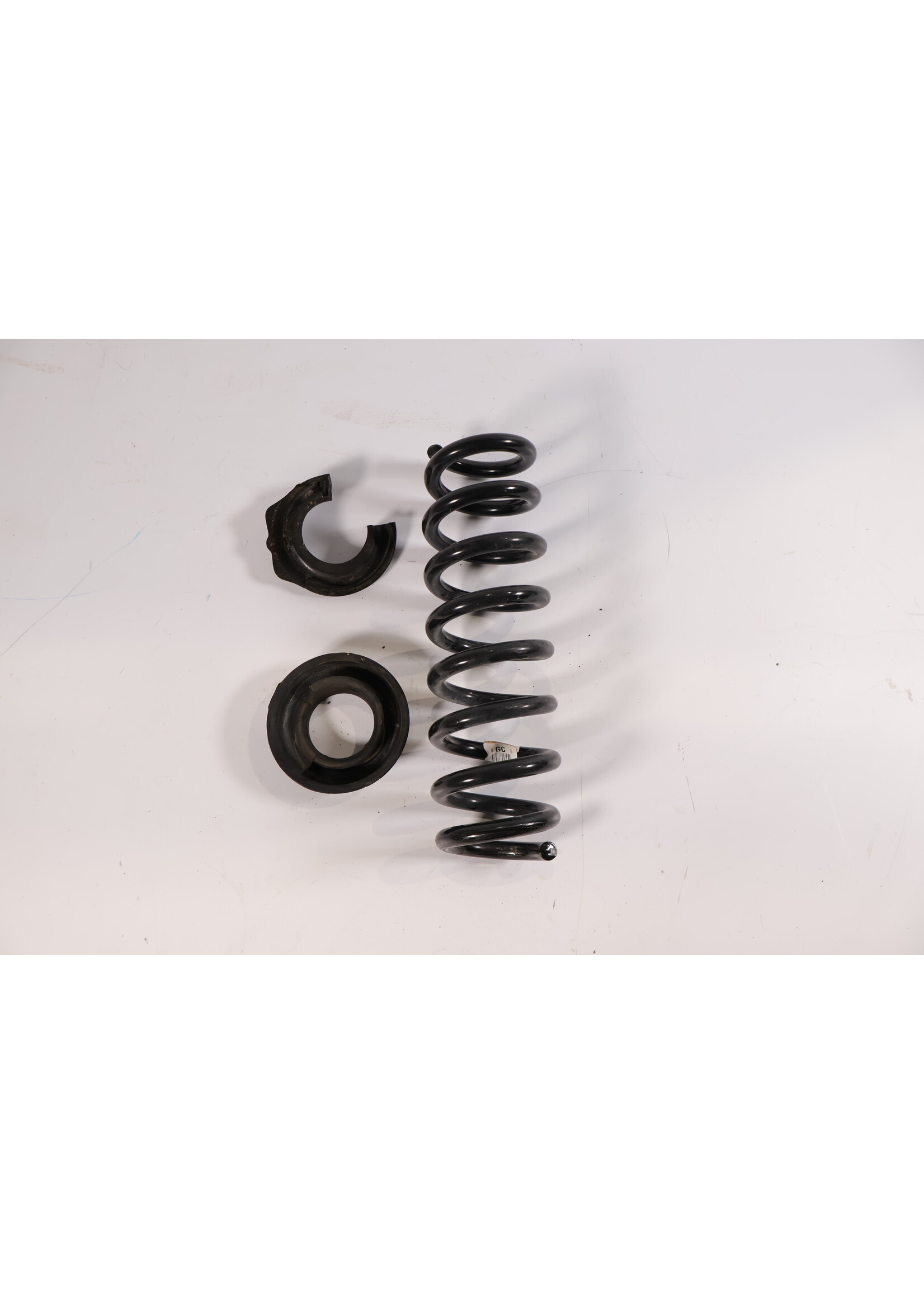 BMW BMW 4er F32 F33 F36 M-Paket hintere Schraubenfeder 33536855543 6855543