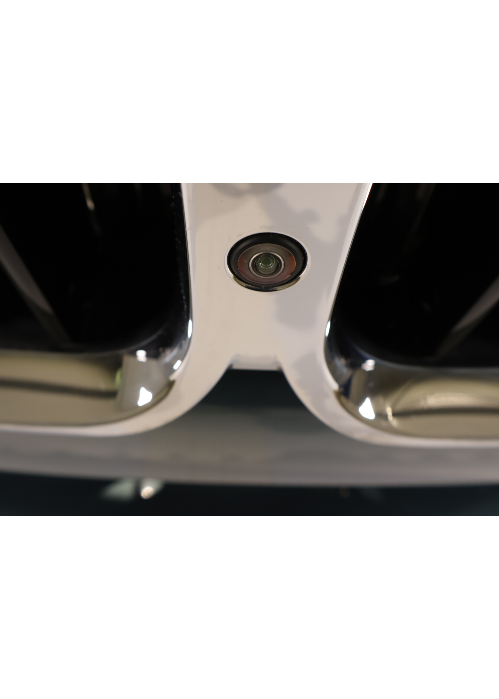 BMW BMW 8er G16 Komplette Frontstoßstange 51117946650 51117946651
