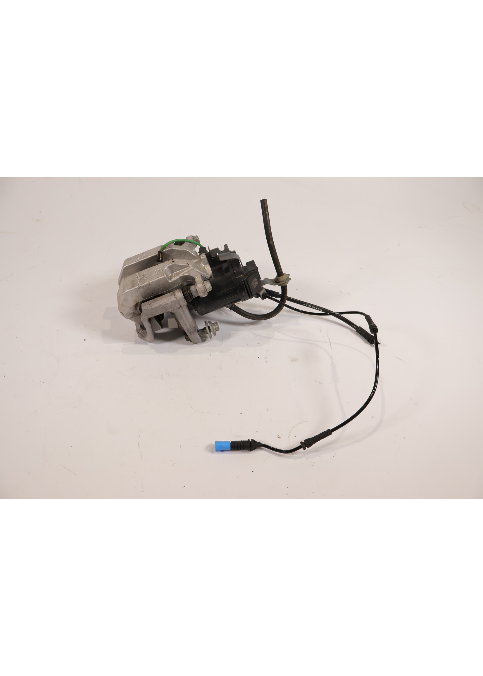 BMW BMW 4er G26 Bremssattel hinten rechts 354KM 34208836842 34 20 8 836 842 8836842