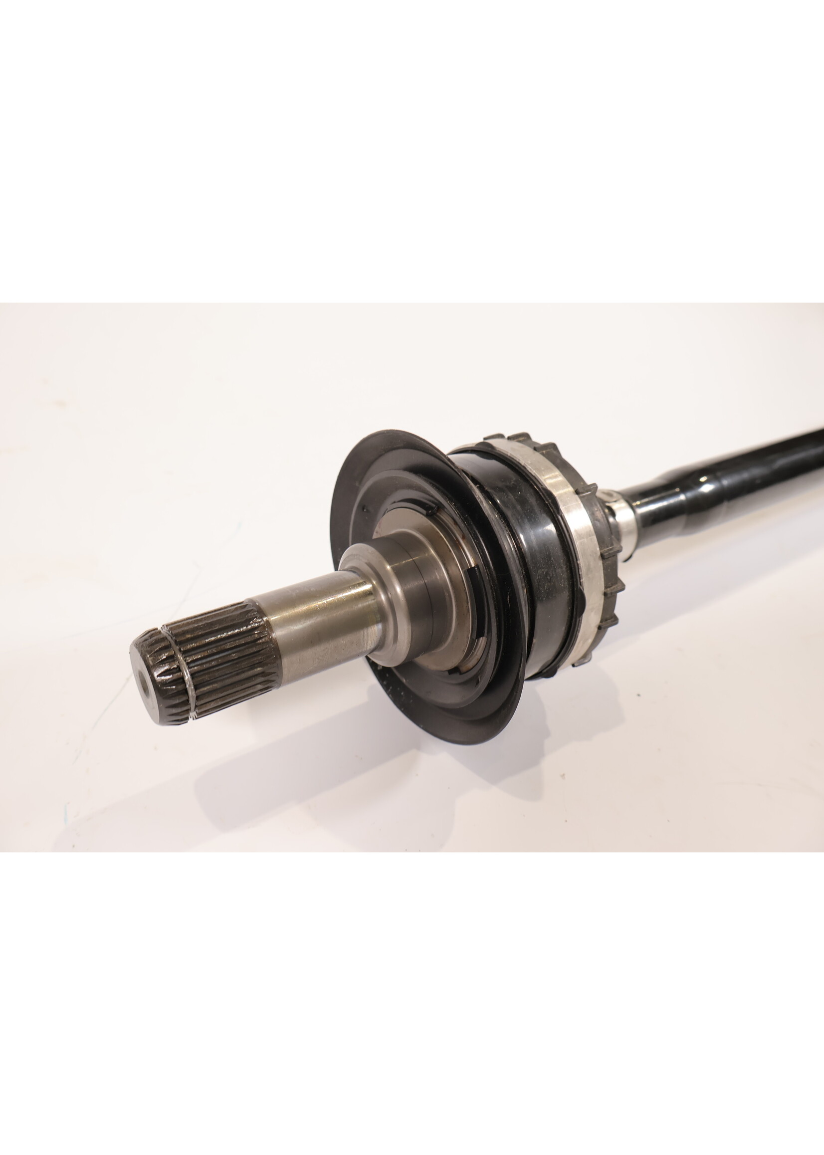 BMW BMW 4 Series G26 Drive shaft thru axle left rear 354KM 8666073 33208666073