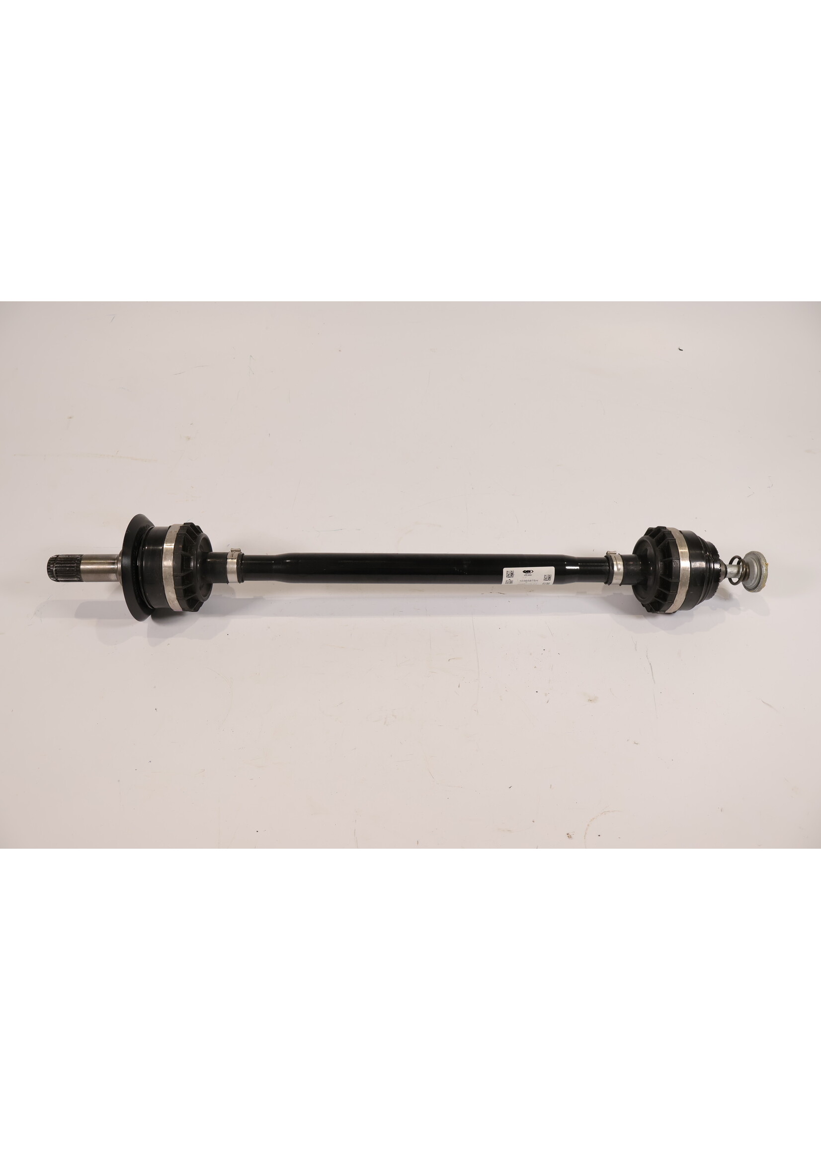 BMW BMW 4 Series G26 Drive shaft thru axle left rear 354KM 8666073 33208666073