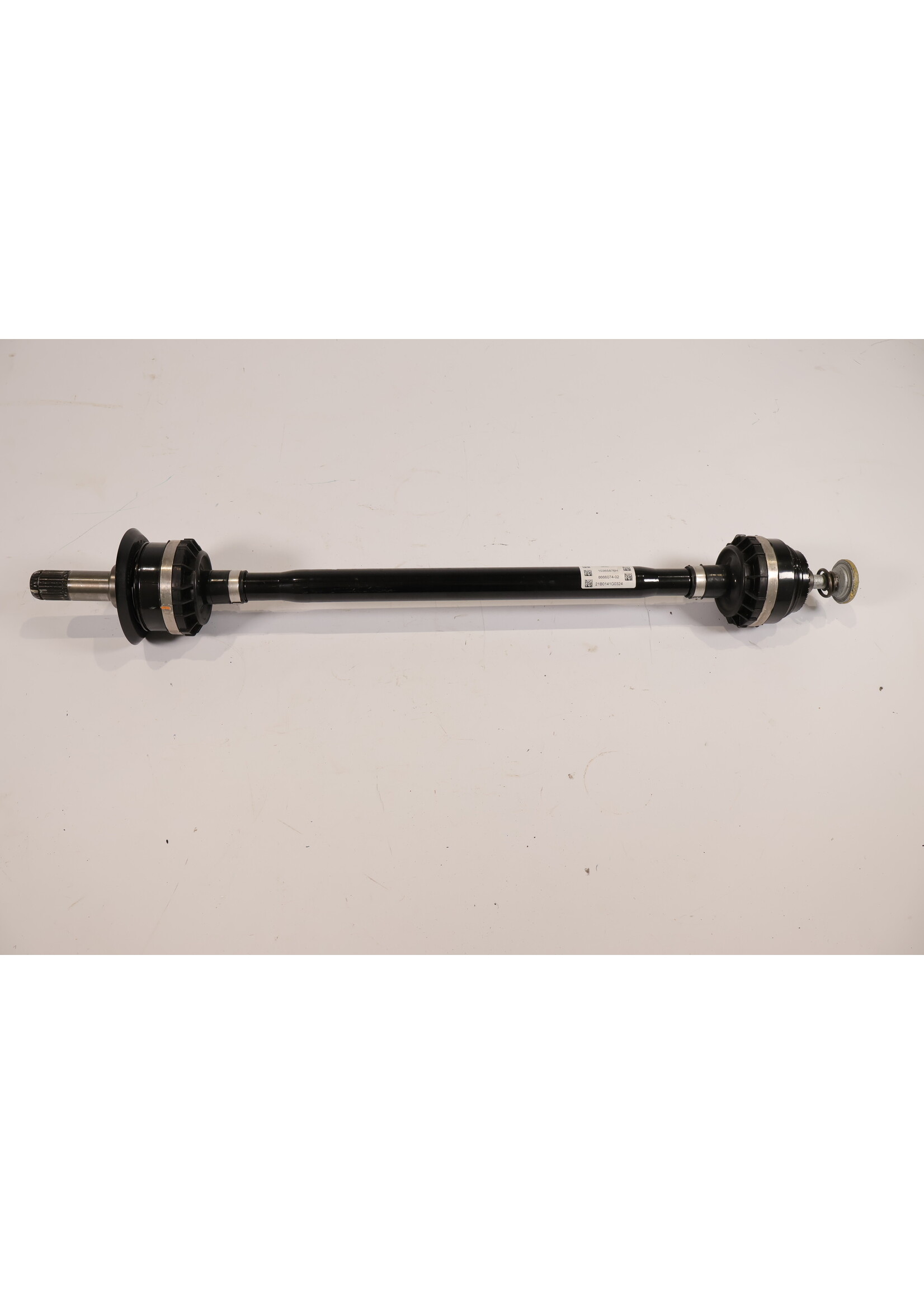 BMW BMW G20 G21 G22 G23 G26 Driveshaft output shaft thru axle right rear 354KM 8666074 10365876H