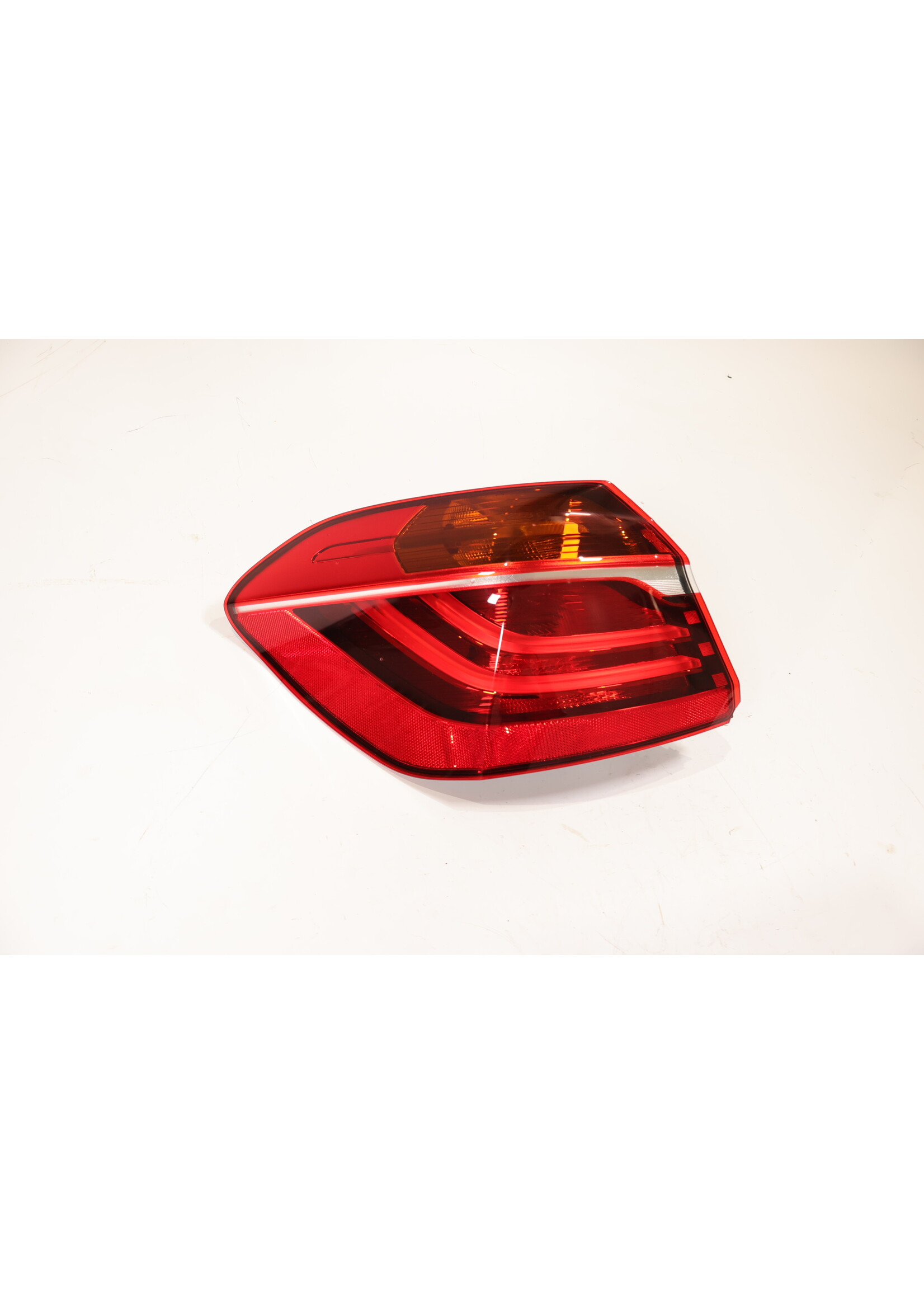 BMW BMW F46 2 Series LCI LED rear tail light outer left 7491337