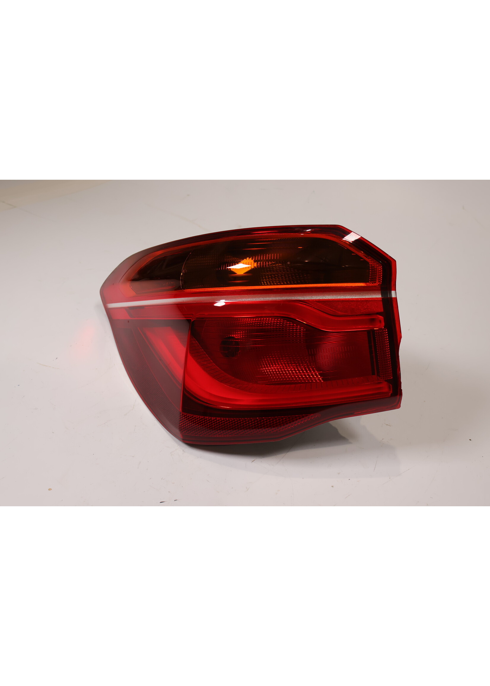 BMW BMW X1 F48 F49 LED rear tail light left 7488545