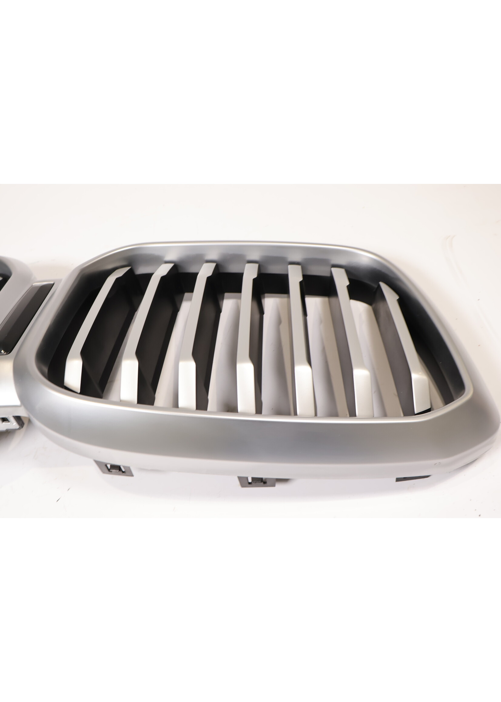 BMW BMW X3 G01 X4 G02 LCI Nieren grill 10627111 51135A1A3F5