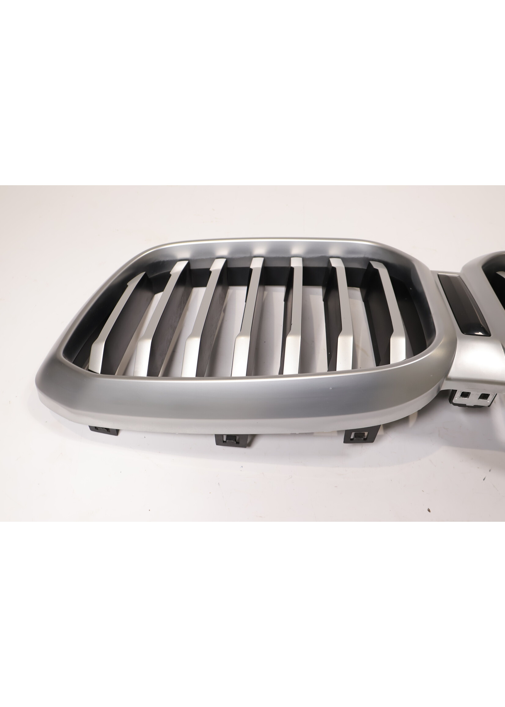 BMW BMW X3 G01 X4 G02 LCI Nieren grill 10627111 51135A1A3F5