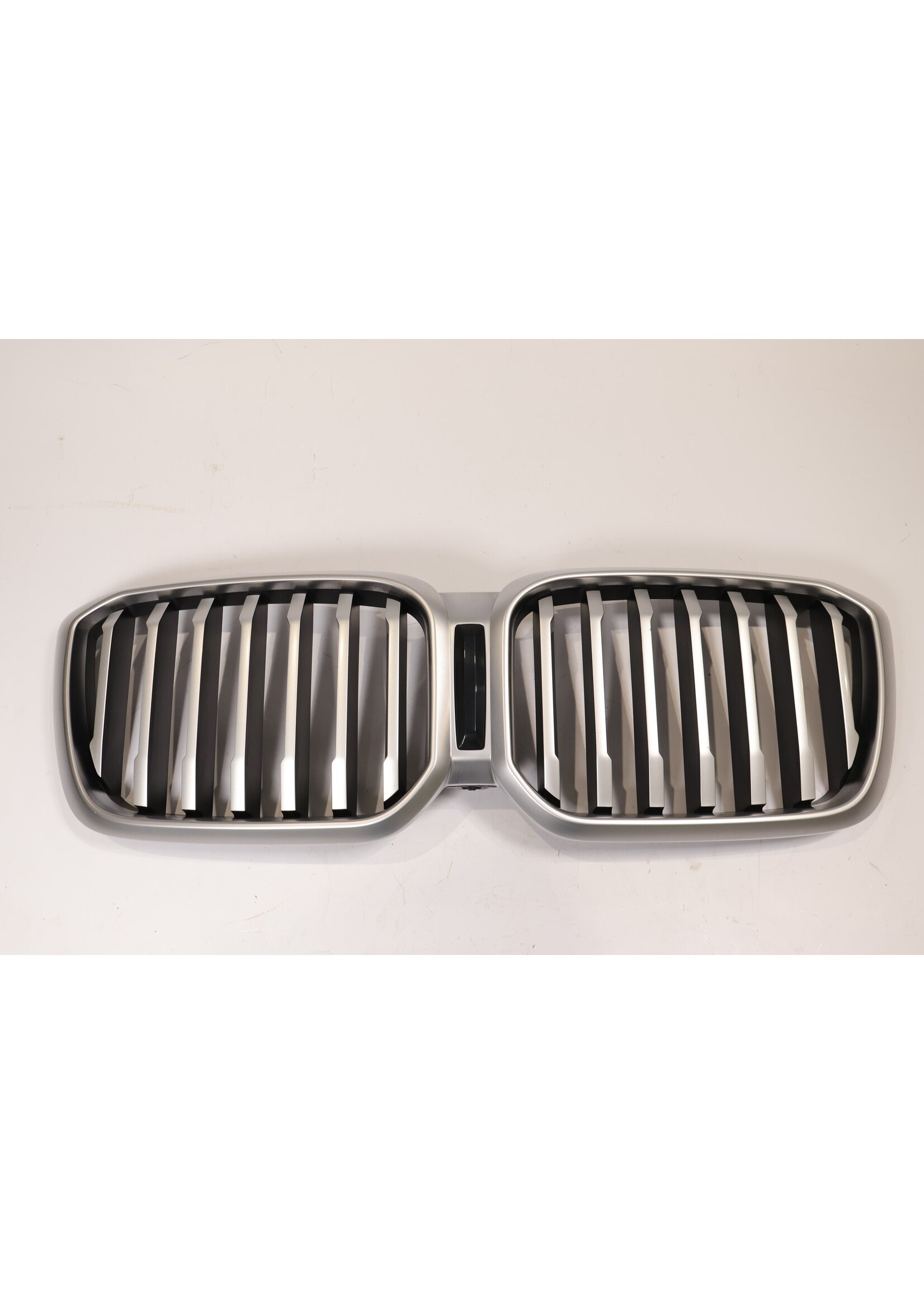 BMW BMW X3 G01 X4 G02 LCI Front grill 10627111 51135A1A3F5