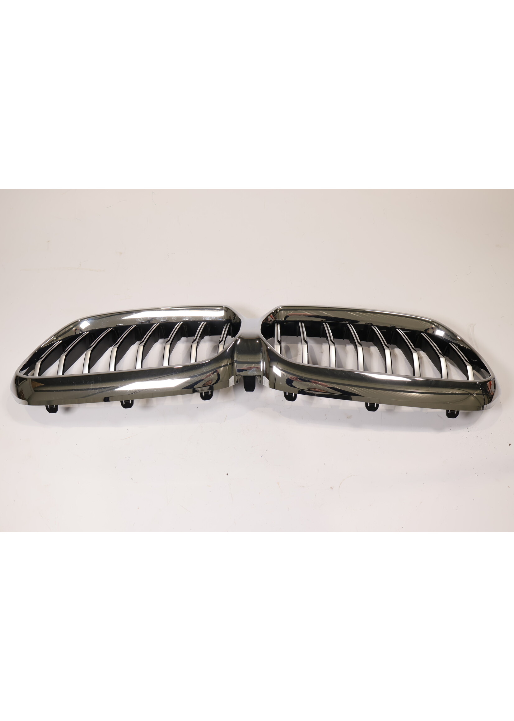 BMW BMW 5er G30 G31 LCI Niere / Kühlergrill 9464210