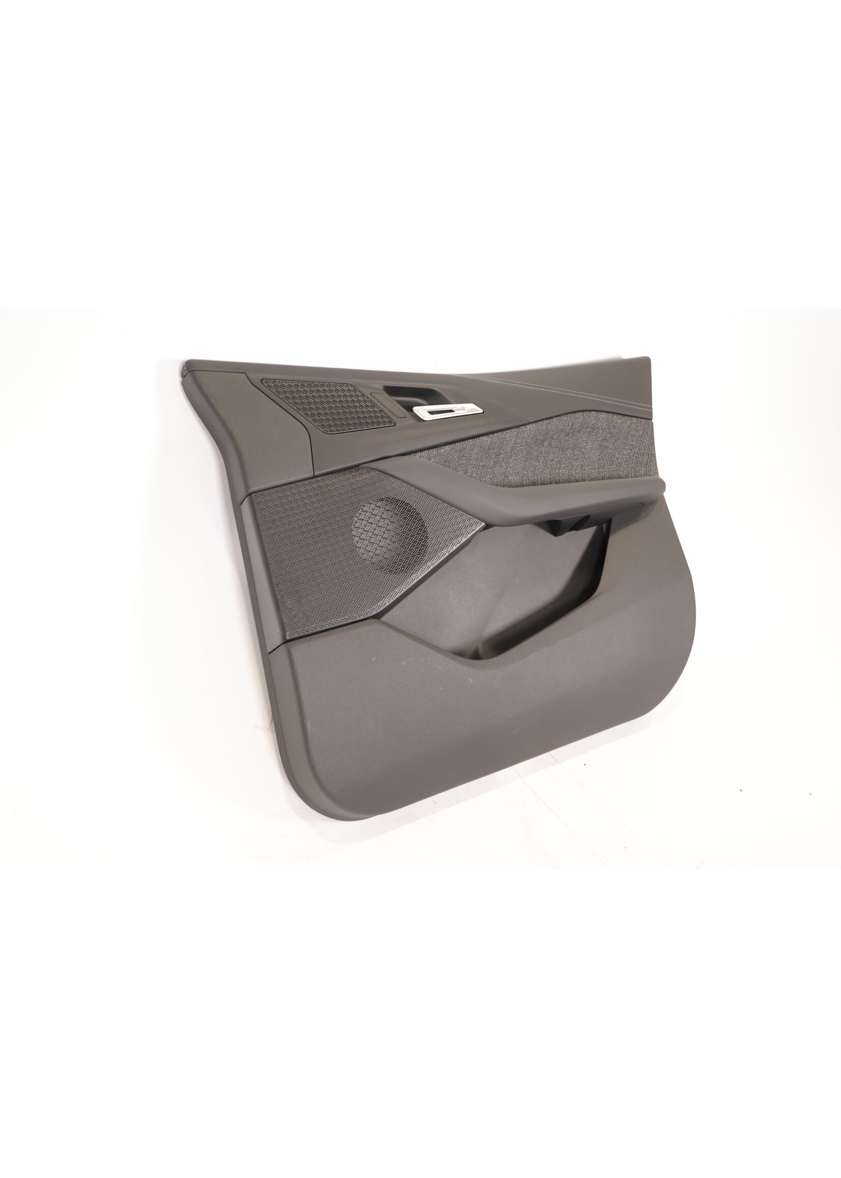 BMW BMW U06 2 Series Active Tourer Complete door trim front right 5A53312 51415A53312