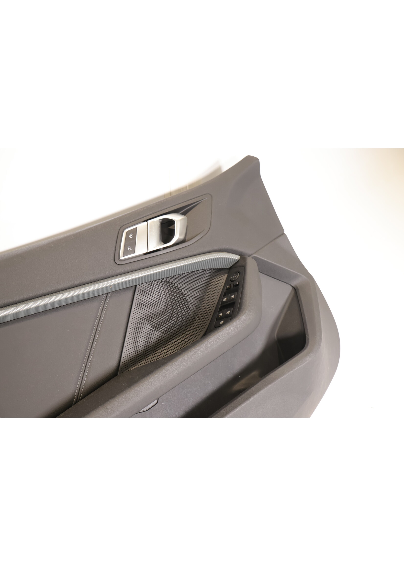 BMW BMW F44 2er Grand Coupe Komplette Türverkleidung links vorne 9893909 51419893909