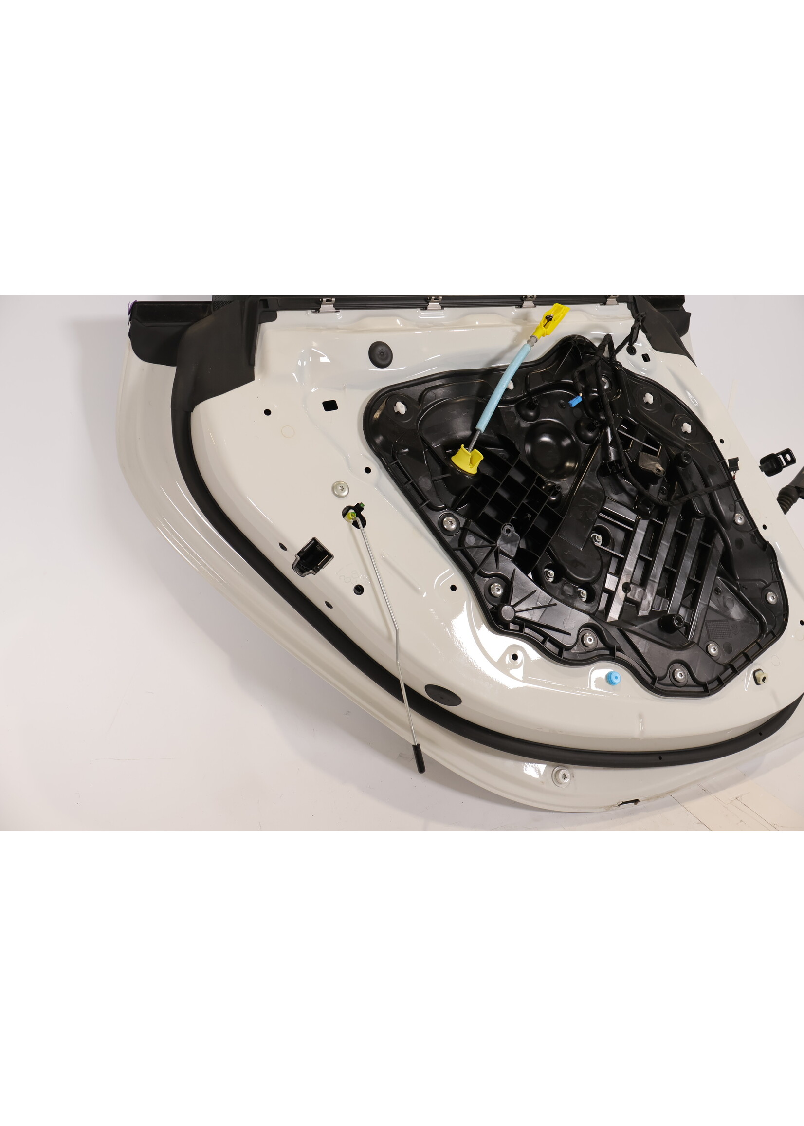 BMW BMW F44 2er Grand Coupe komplette Tür hinten links 9482701 41529482701