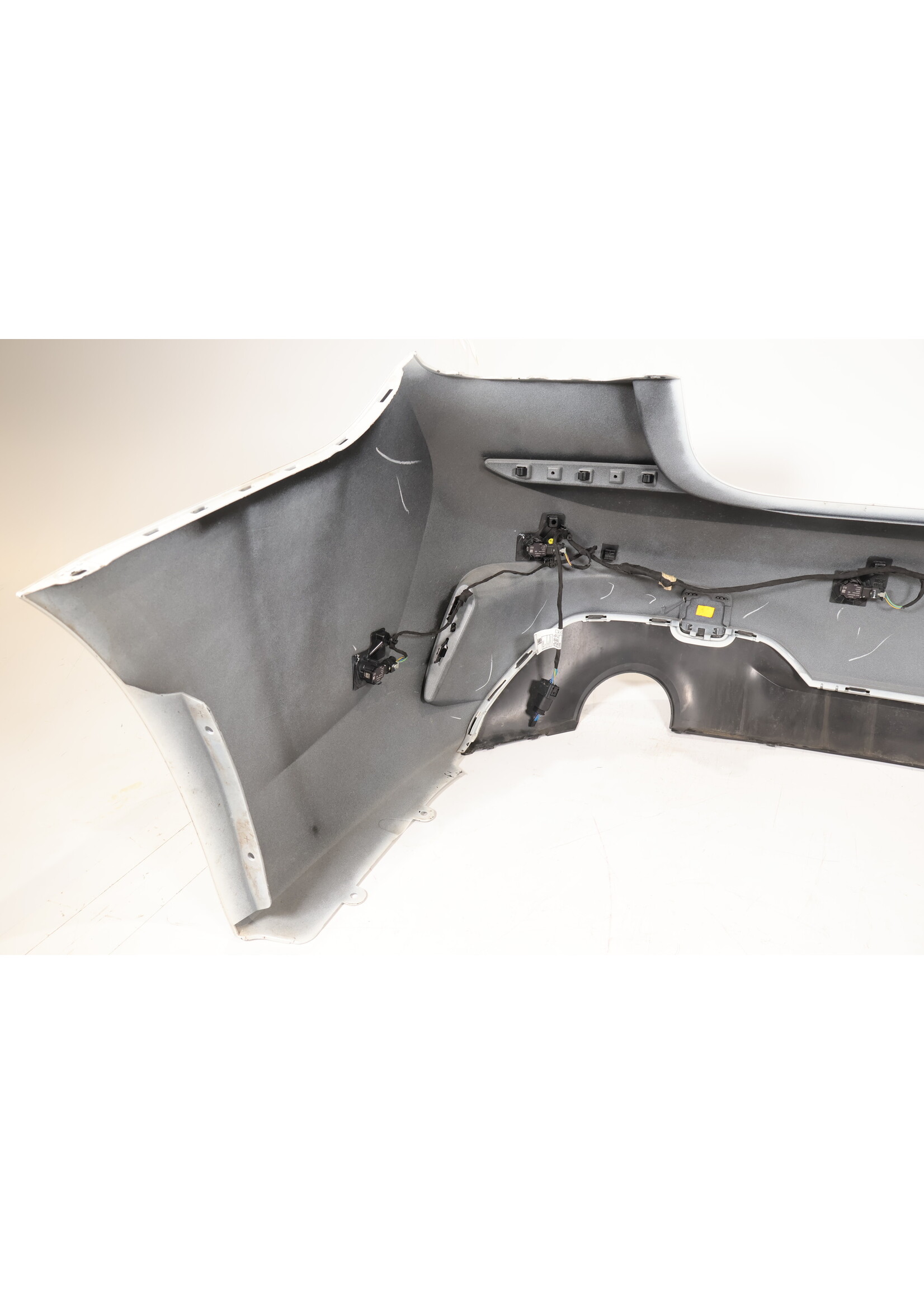 BMW BMW 3 Series G20 Complete M-Package rear bumper with PDC 8099904 51128099904