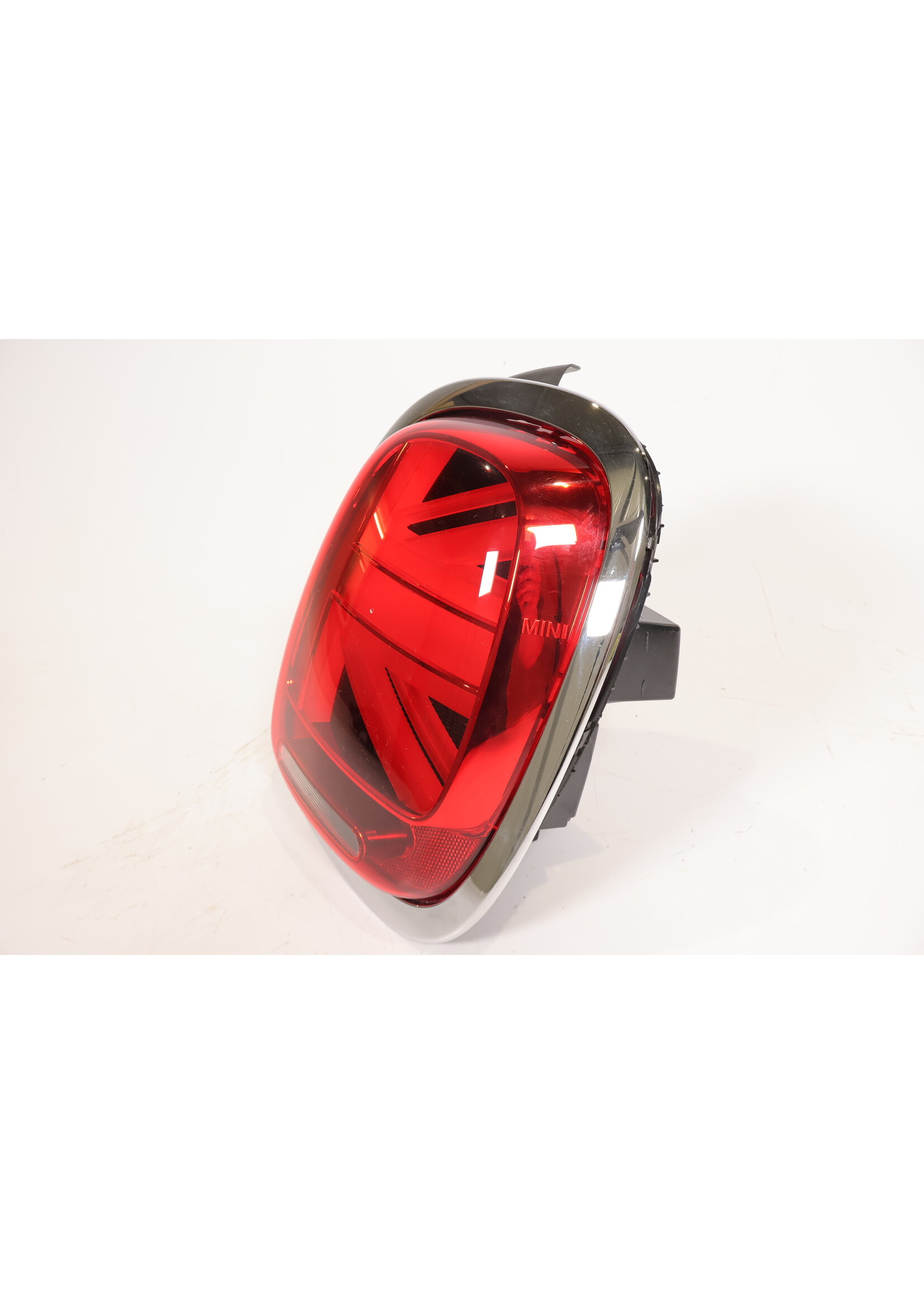 BMW MINI Cooper F55 F56 F57 LCI rear LED Union Jack tail light right 7435134