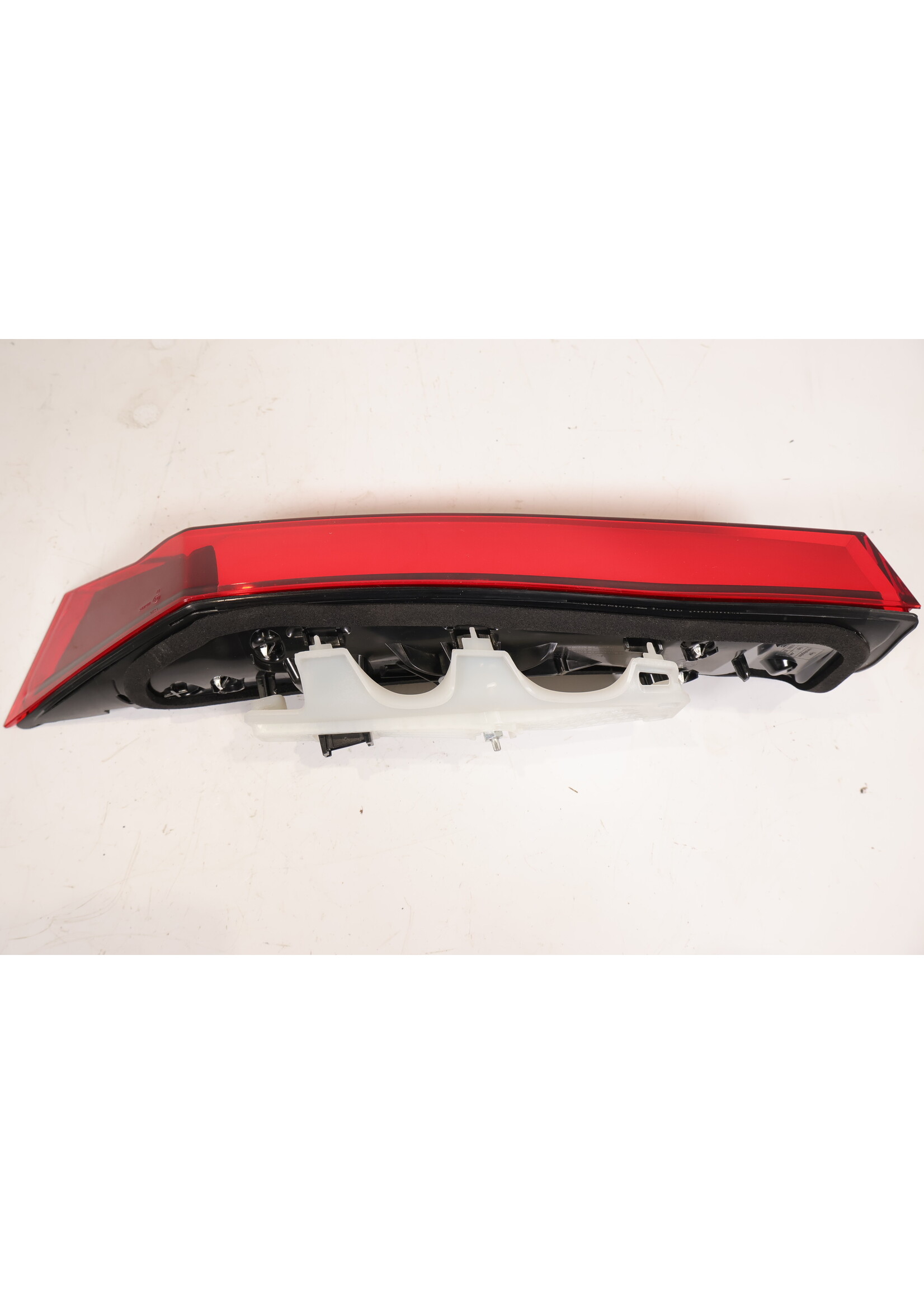 BMW BMW X1 U11 LED Taillight on the right in the tailgate H8946559809 63219465598 9465598