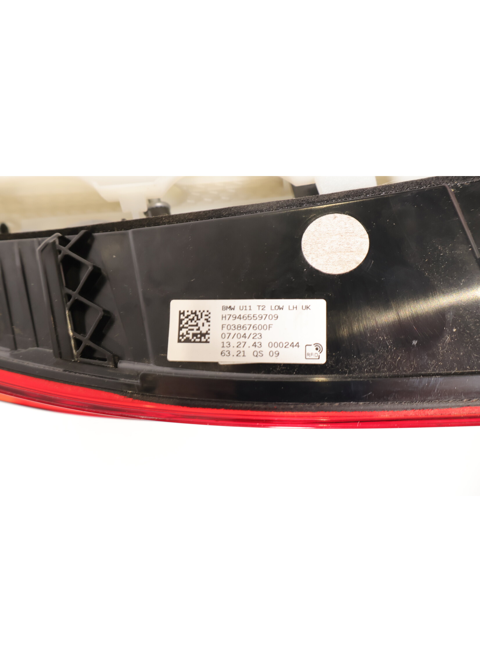 BMW BMW X1 U11 LED Taillight on the left in the tailgate H7946559709 9465597 63219435597