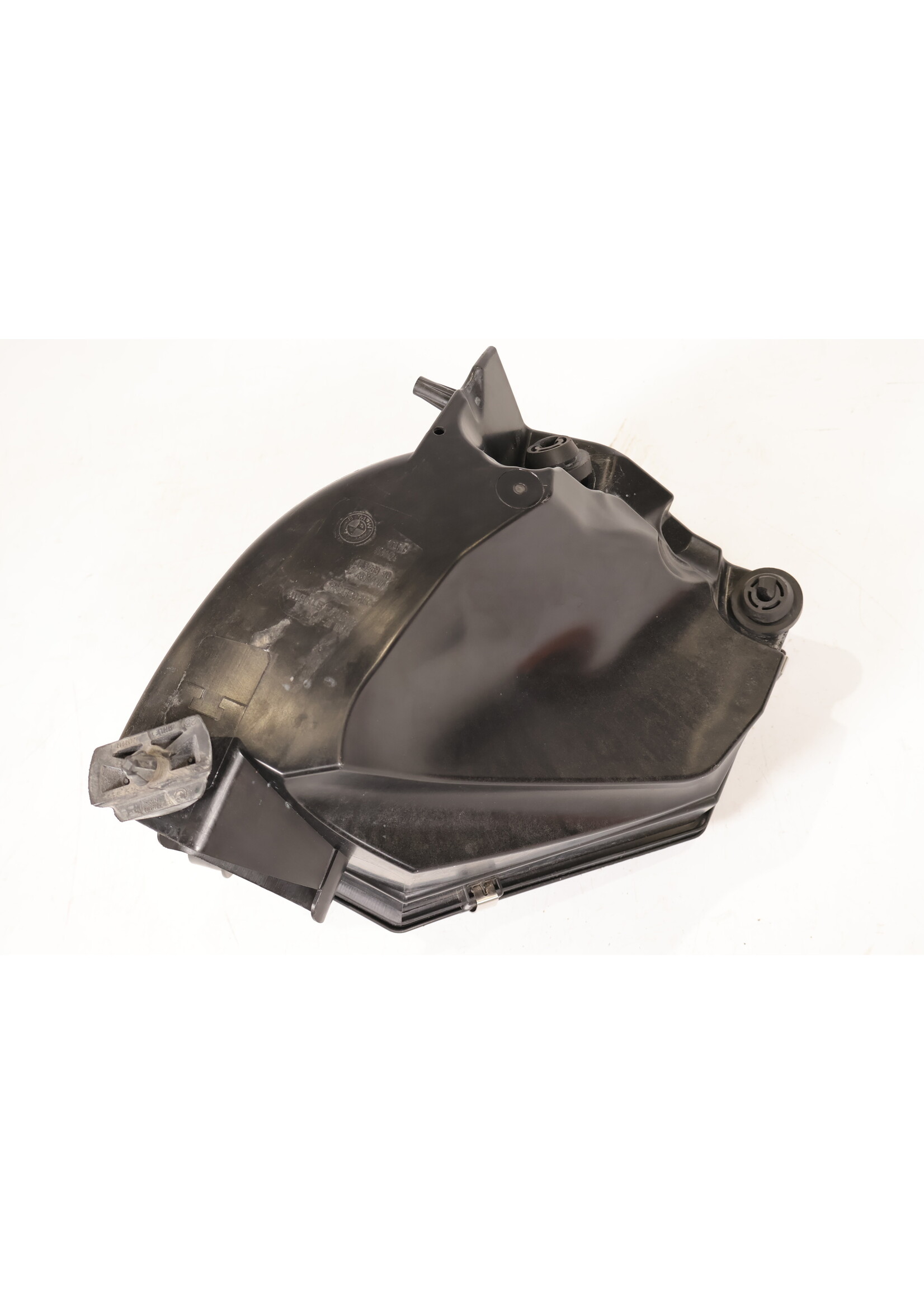 BMW  BMW 3 Serie G20 G21 320i Luchtfilterhuis + temperatuur sensor 72423104 13718580424