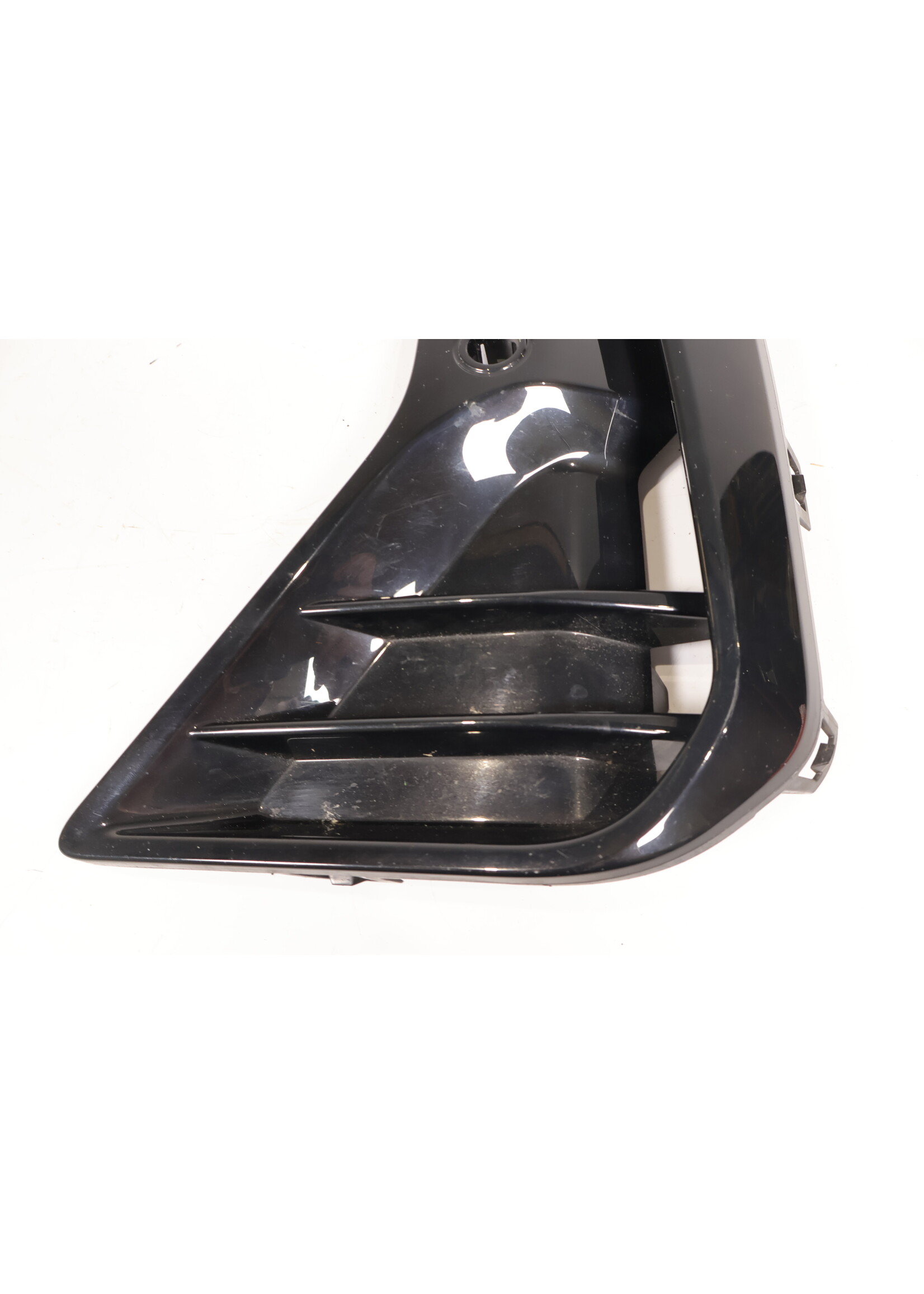 BMW BMW IX3 G08 Bumper rooster 51118081923 8081923