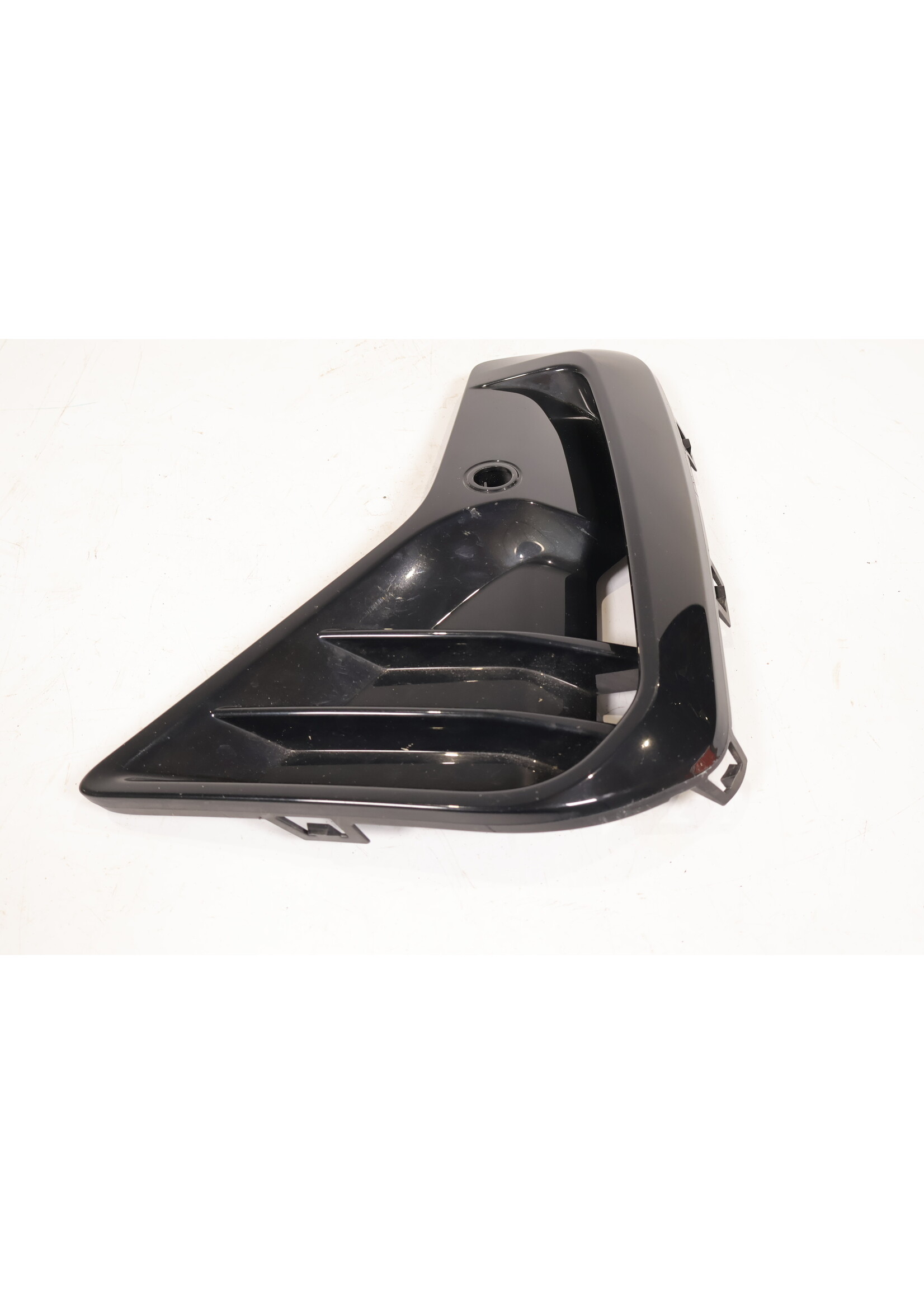 BMW BMW IX3 G08 Bumper grille 51118081923 8081923