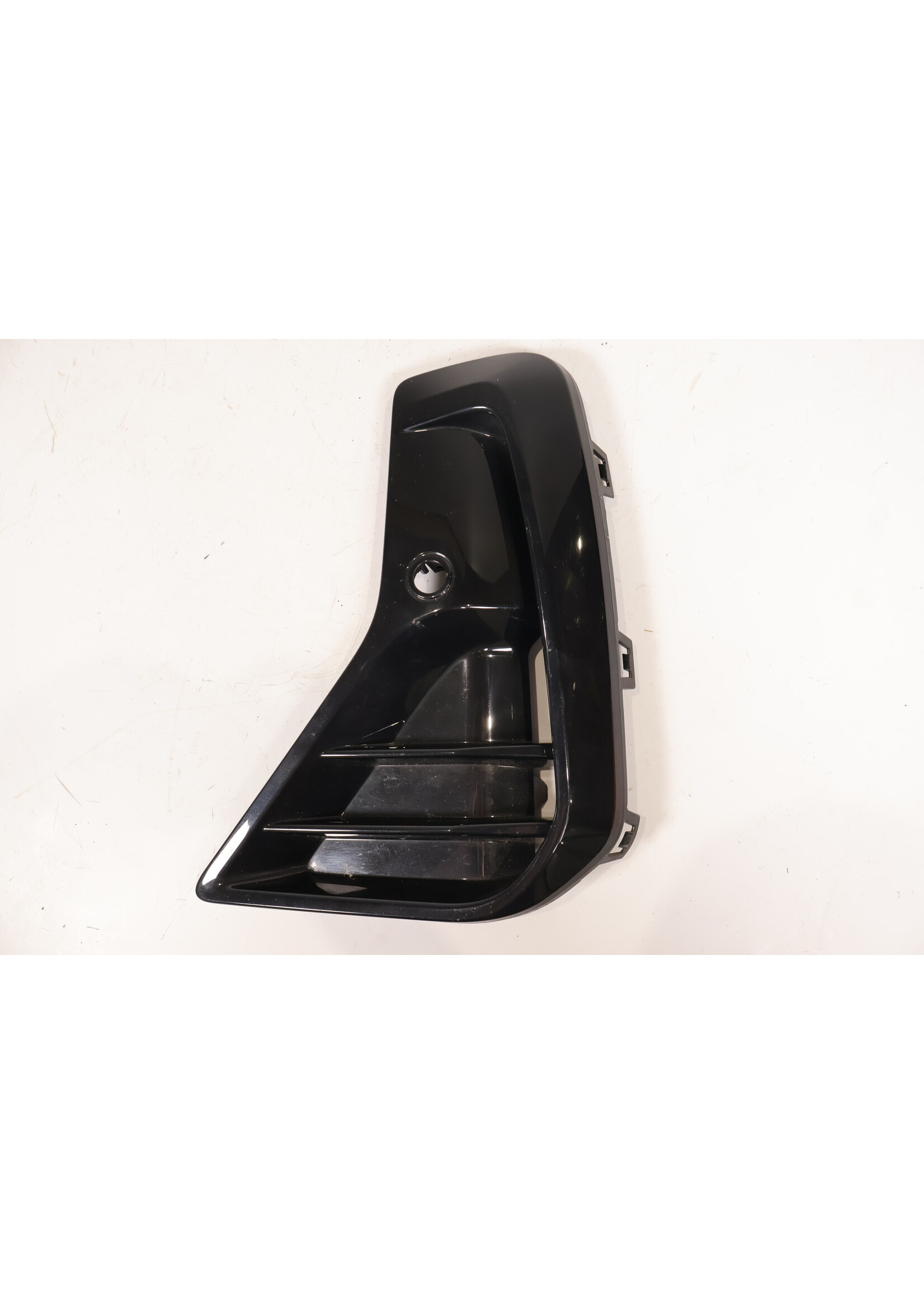 BMW BMW IX3 G08 Bumper grille 51118081923 8081923