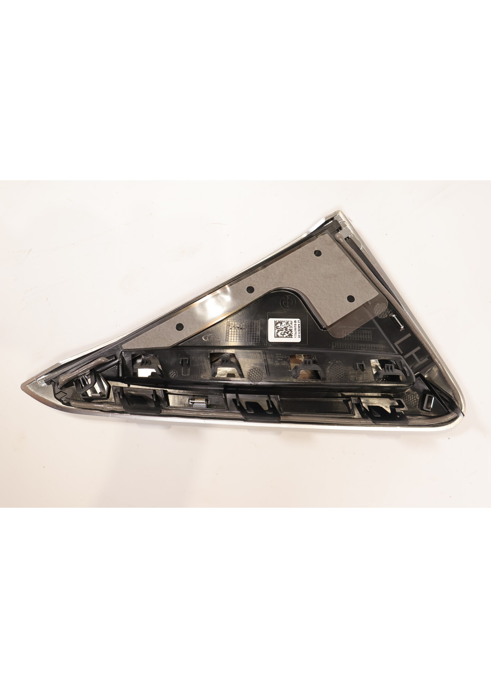 BMW BMW IX3 G08 Auspuffblende links 8499297 51128499297