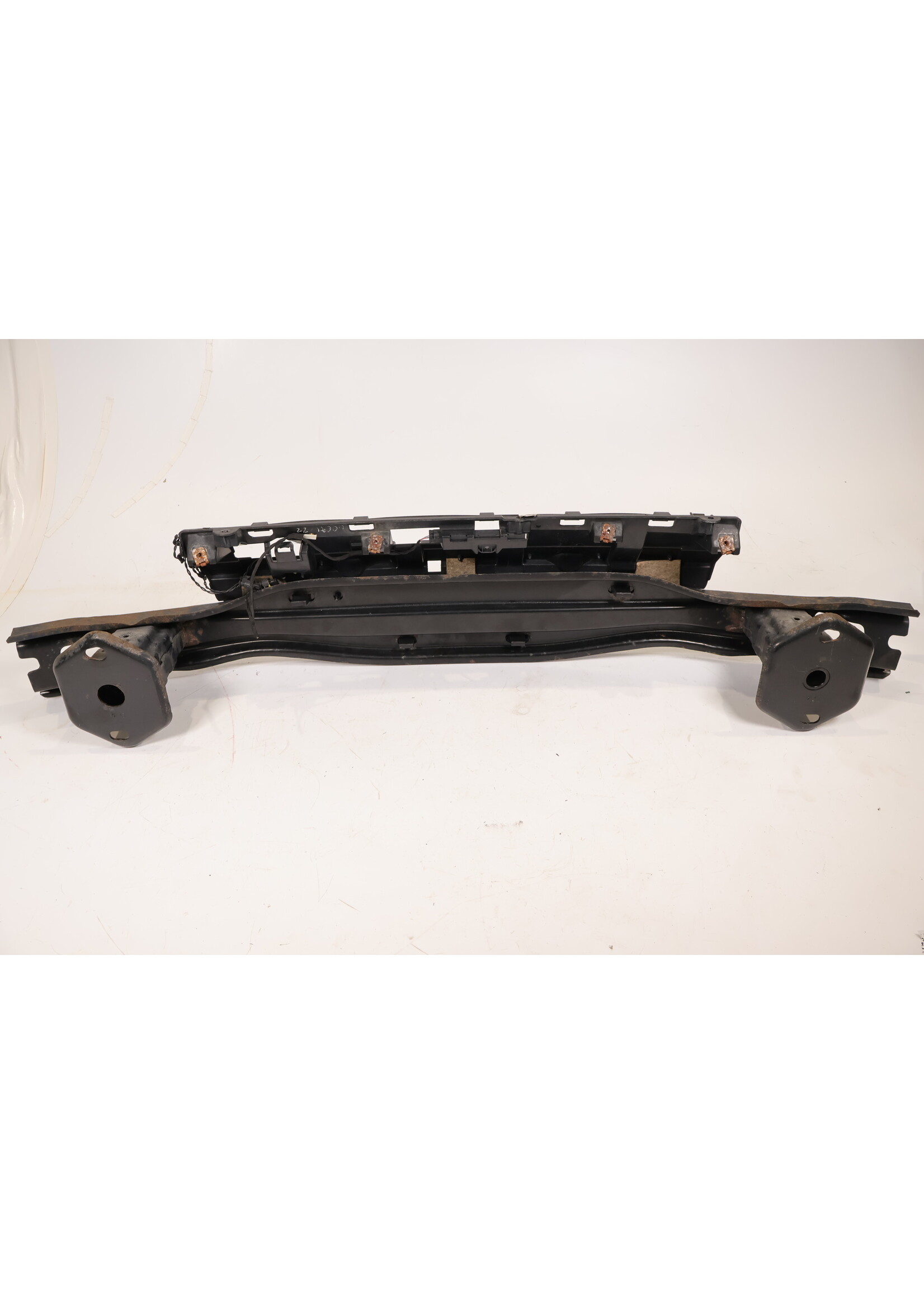 BMW BMW 4 Series F32 F33 F36 Rear bumper bar 7285542 51127285542