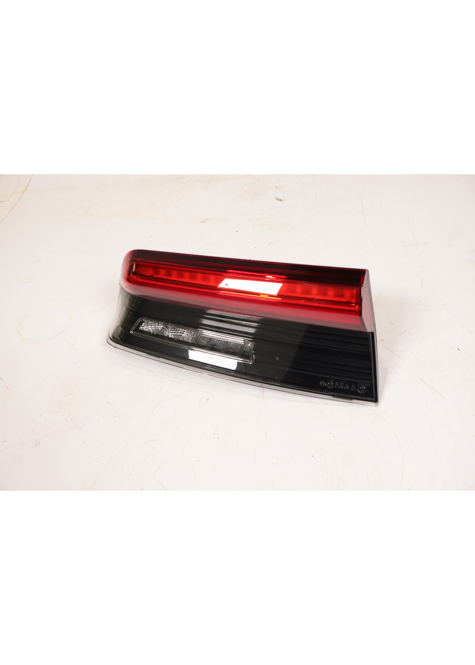 BMW BMW 3 Serie G20 Inner rear light left LED H7742045310 742045310