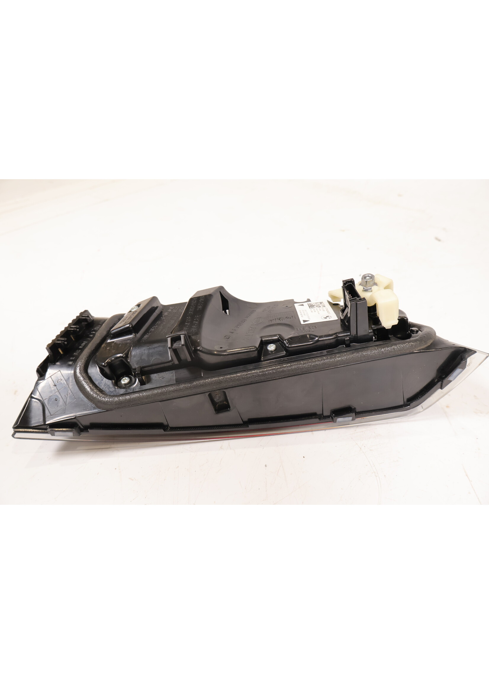 BMW BMW 3 Serie G20 Binnenste LED achterlicht links H7742045310 742045310