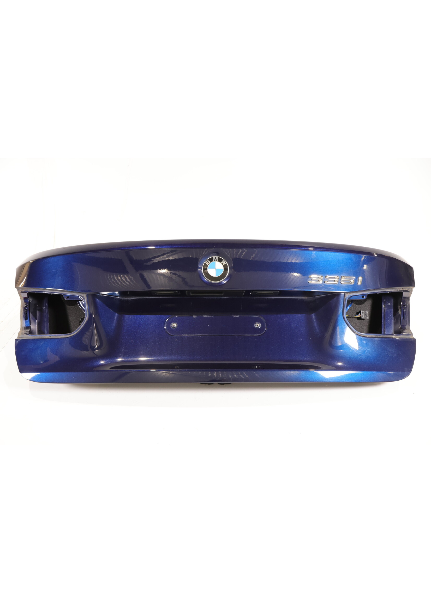 BMW BMW 3 Series F30 Tailgate with lighting and trim 7288757 41007288757