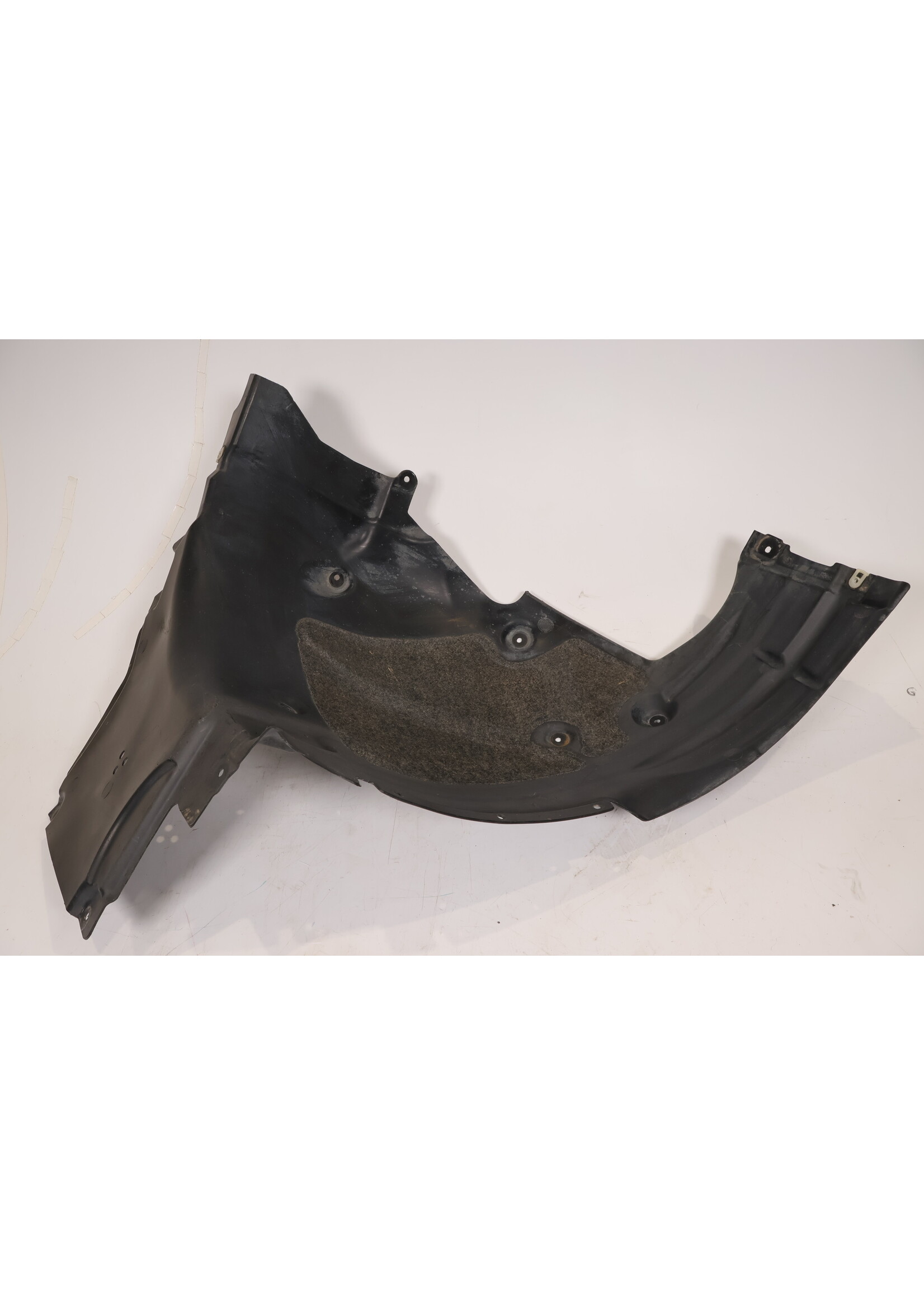 BMW BMW 2er G42 Abdeckung Radhaus Hinterteil vorn links 8493725 51718493725