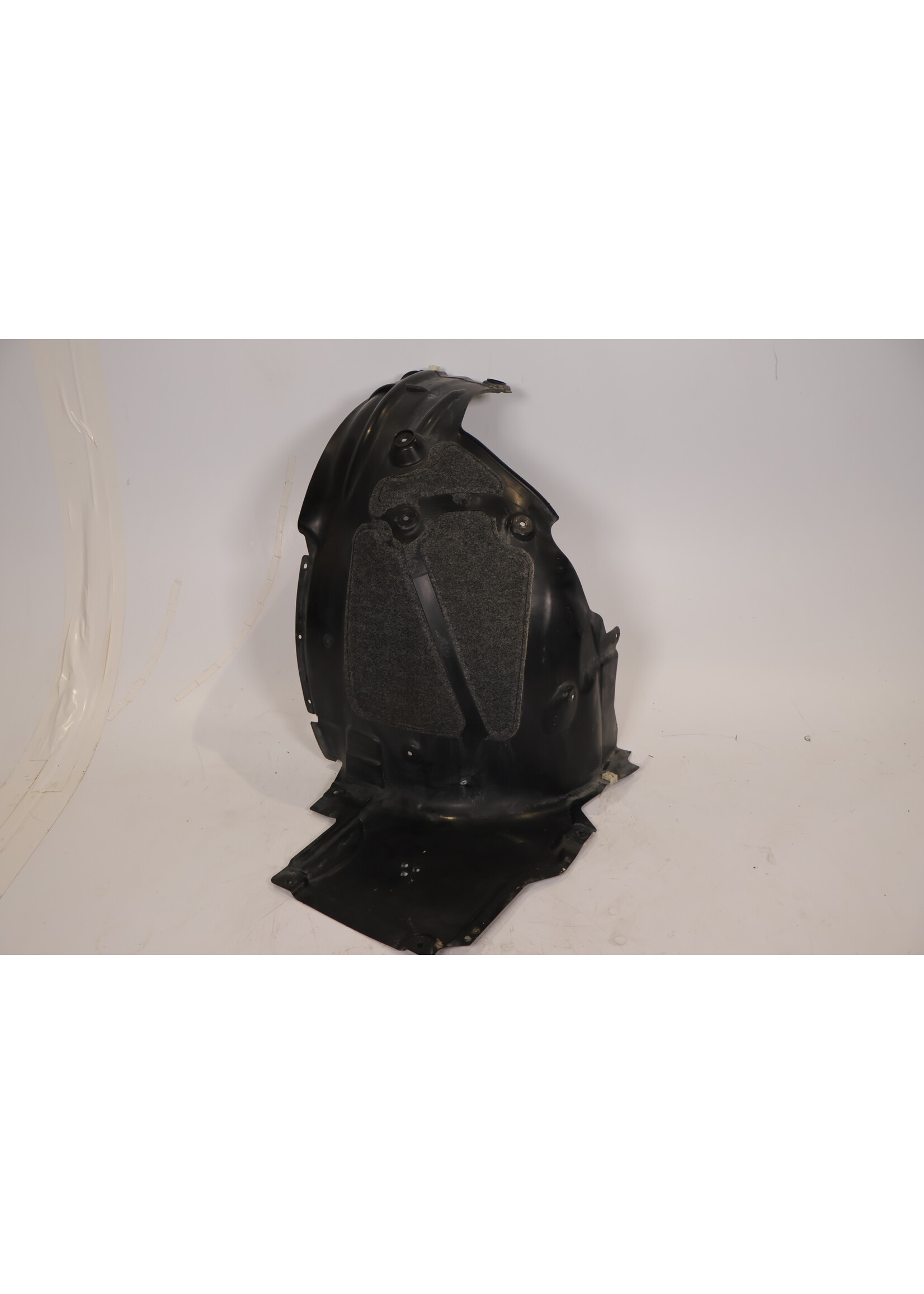 BMW BMW 2er G42 Abdeckung Radhaus Hinterteil vorn links 8493725 51718493725