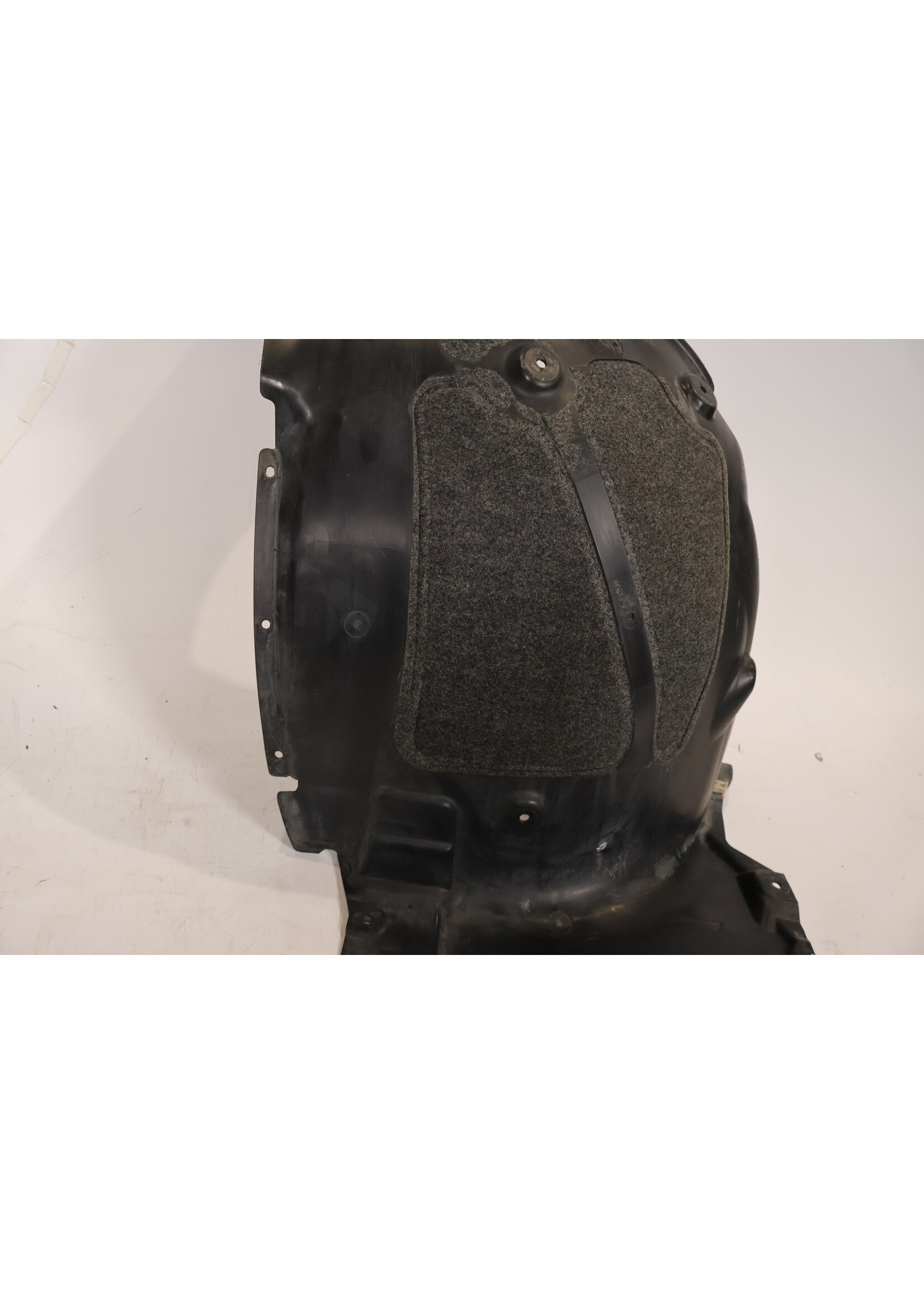 BMW BMW 2er G42 Abdeckung Radhaus Hinterteil vorn links 8493725 51718493725
