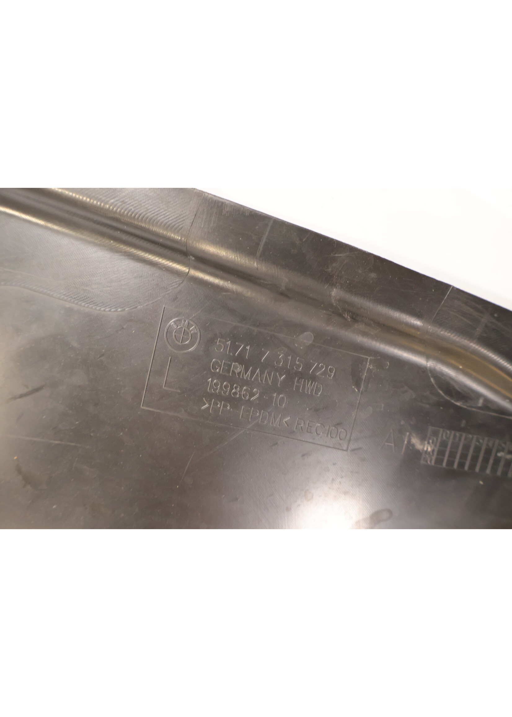 BMW BMW 3er G20 G21 Radzierblende links vorne 7315729 51717315729