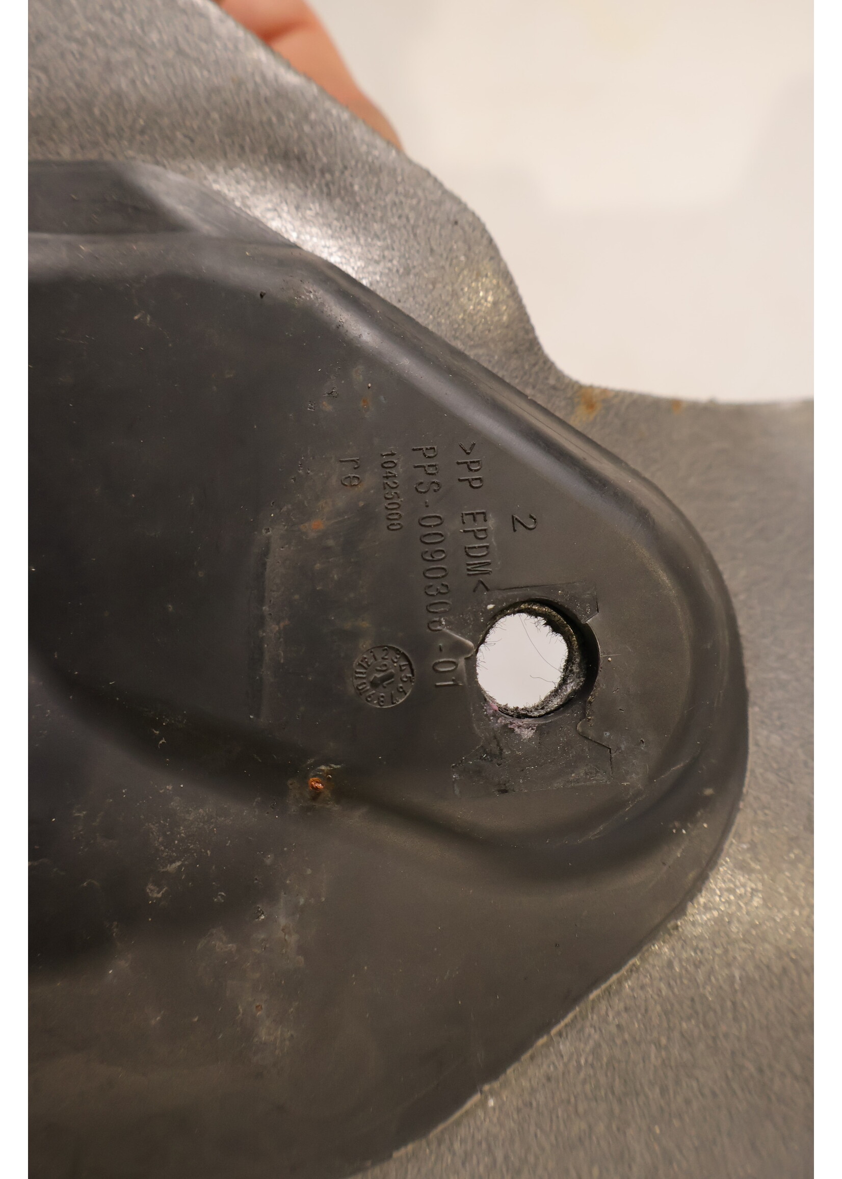 BMW BMW F34 3er GT LCI Radlaufverkleidung rechts vorne, Hinterteil 10425000