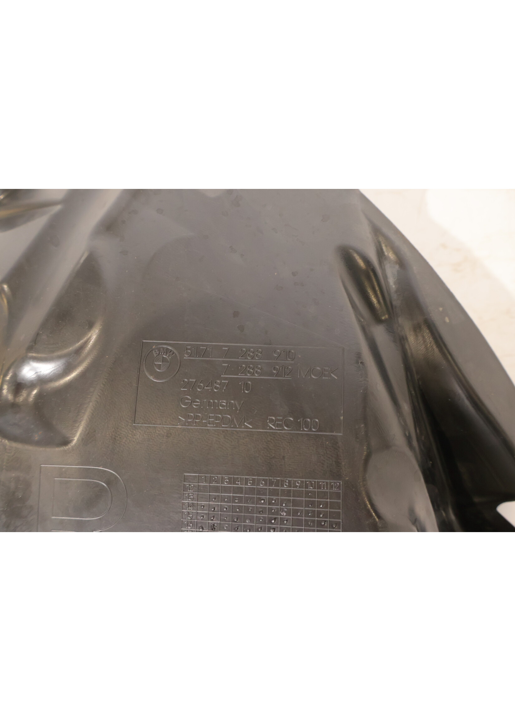 BMW BMW F34 3er GT LCI Radlaufverkleidung rechts vorne 51717288910 7288910