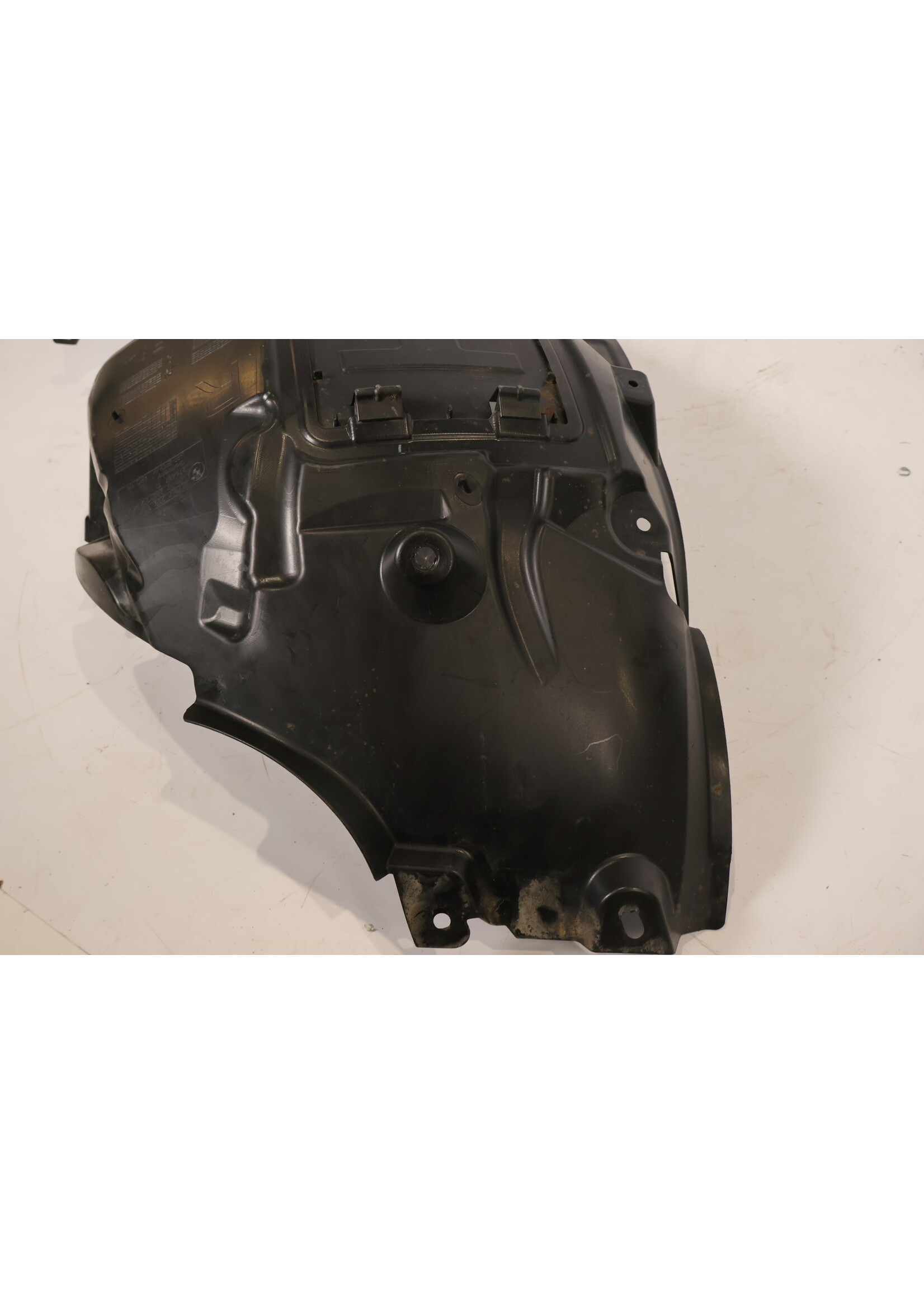 BMW BMW F34 3 Serie GT LCI wielkast bekleding rechts voor 51717288910 7288910
