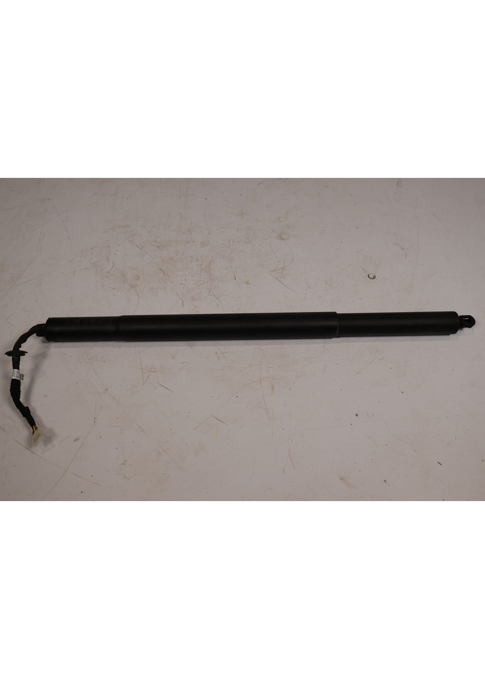 BMW BMW U06 2 Series Active Tourer spindle drive electric tailgate right 51248494161 8494161