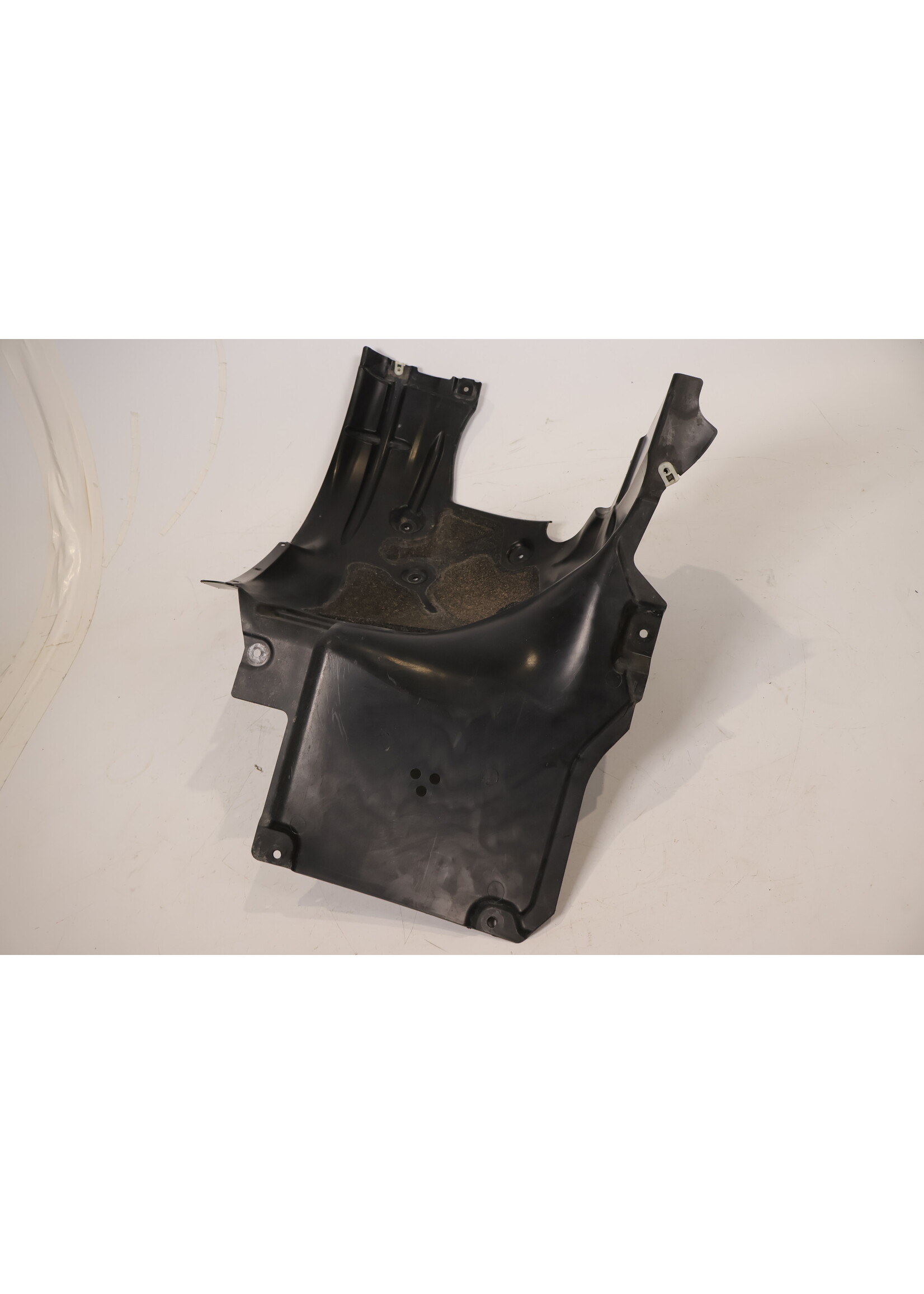 BMW BMW 3er G20 G21 Radlaufabdeckung komplett rechts vorne 9448746 51719448746